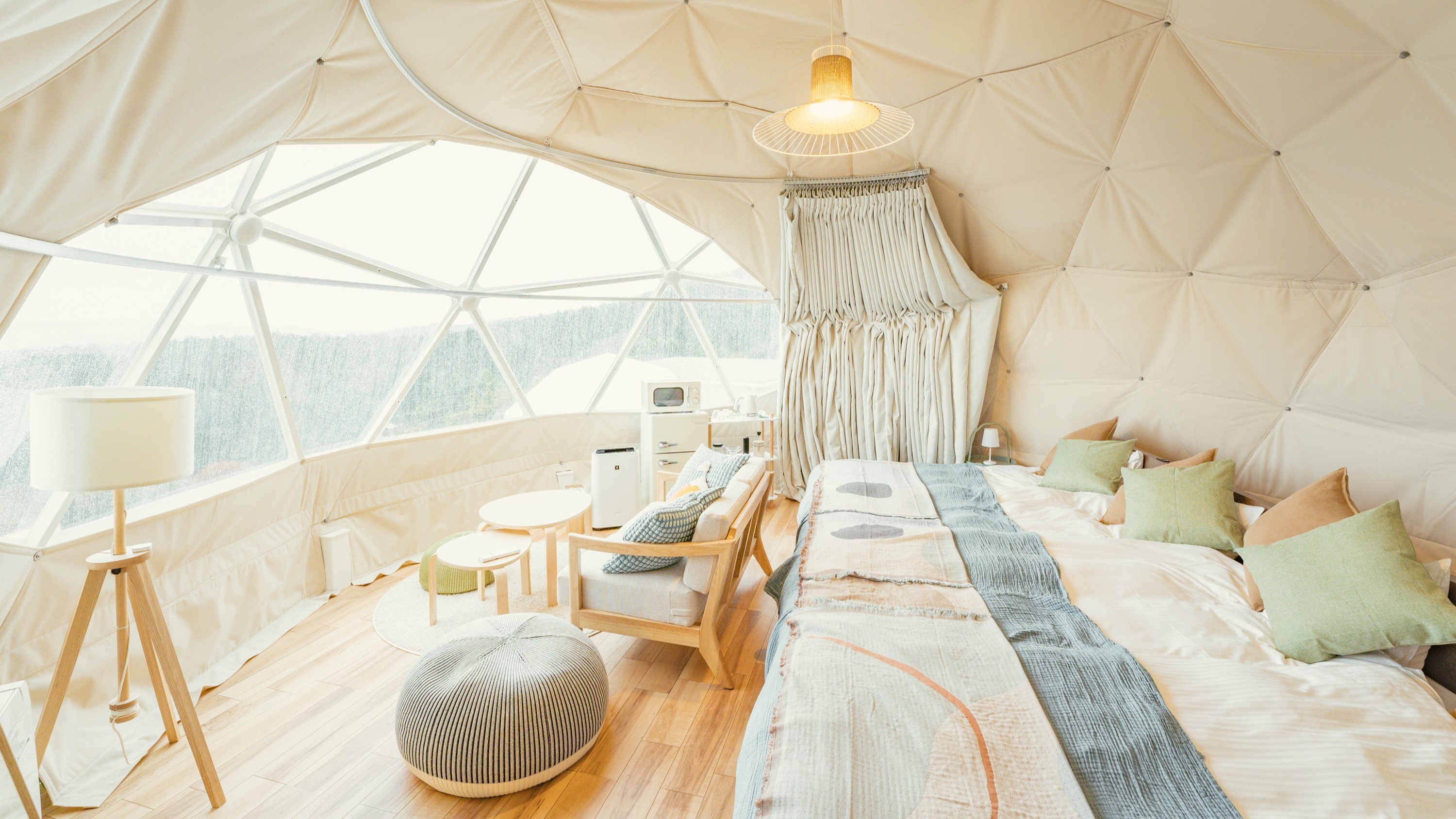 6m Dome Tent Suite Ocean View [2 Singles, 1 Queen]