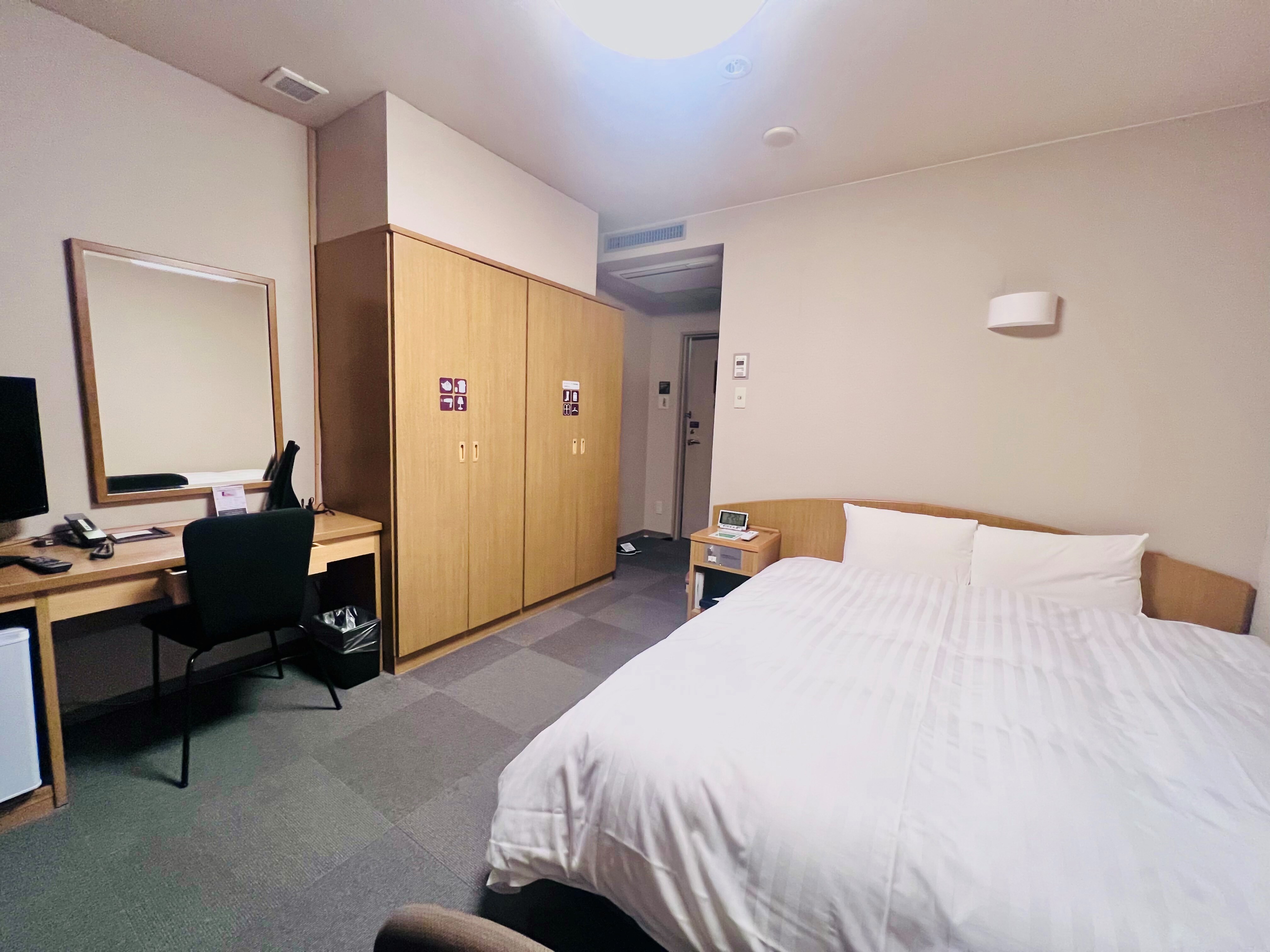 ◆Kamar queen bebas rokok seluas 18,0 meter persegi Ukuran tempat tidur: lebar 160cm x panjang 195cm (1 tempat tidur)