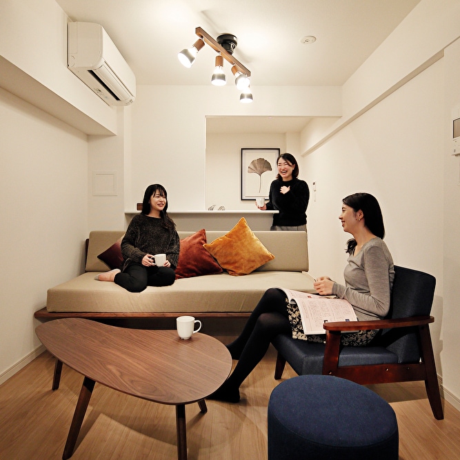 Quadruple Room: Up to 5 guests can stay.
