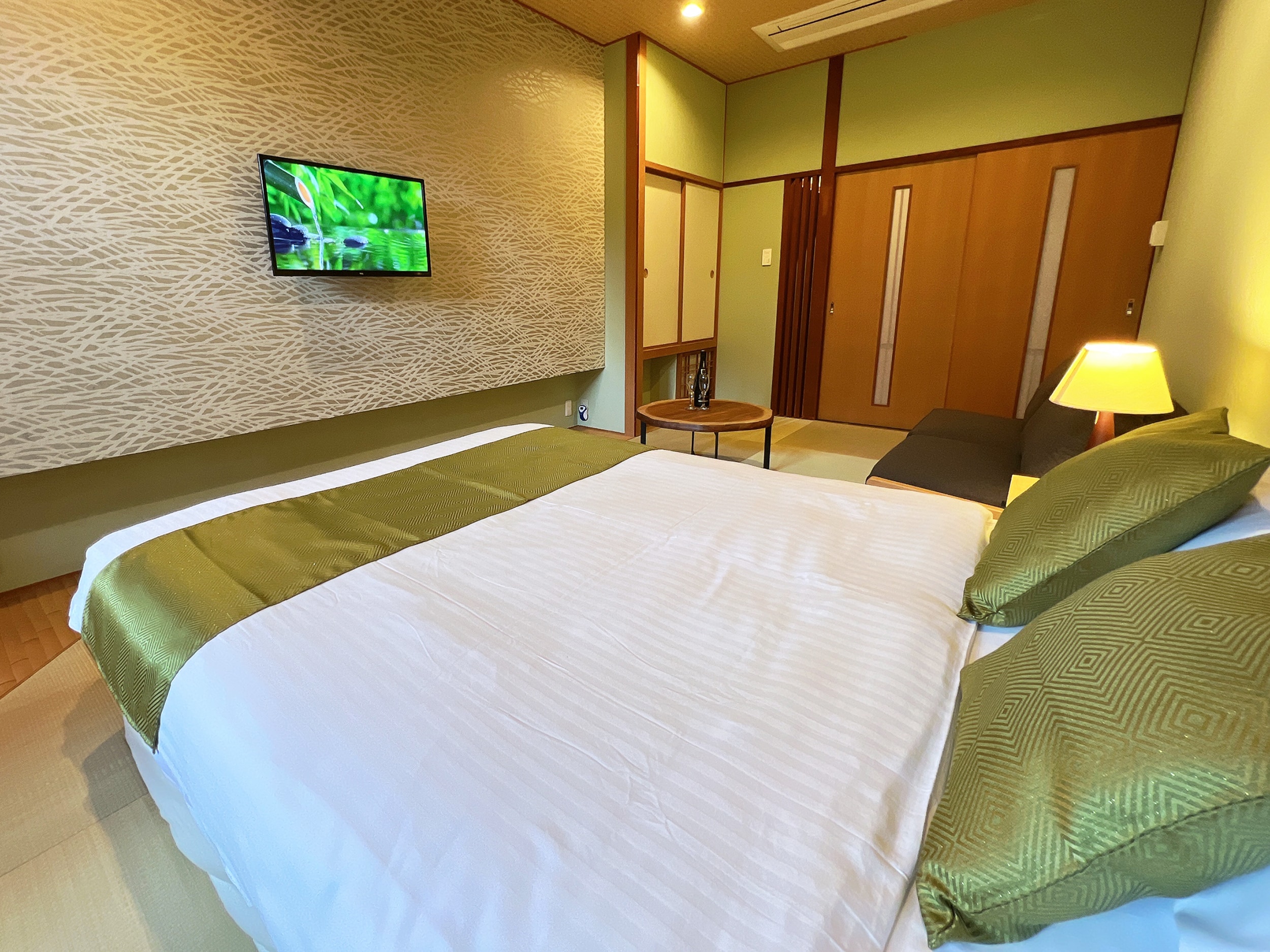 Room 204