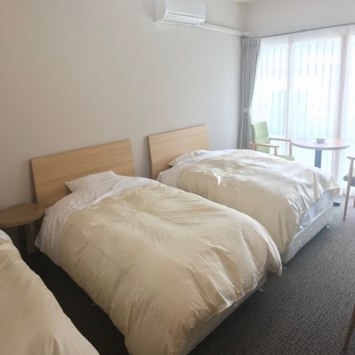 Japanese-style bedroom (1-3 persons)