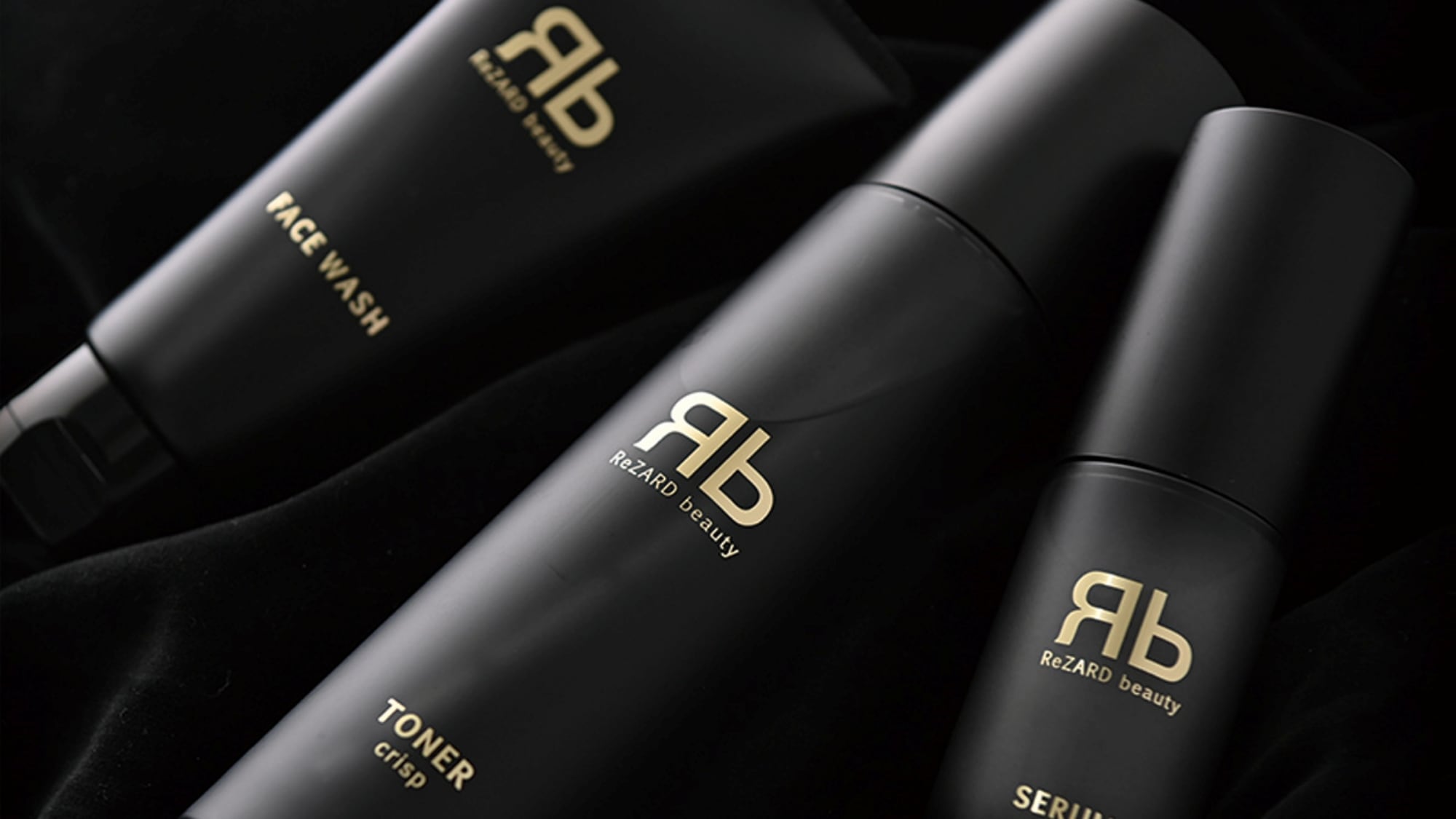 ~RB~ A complete set that Hikaru is indispensable for everyday use.