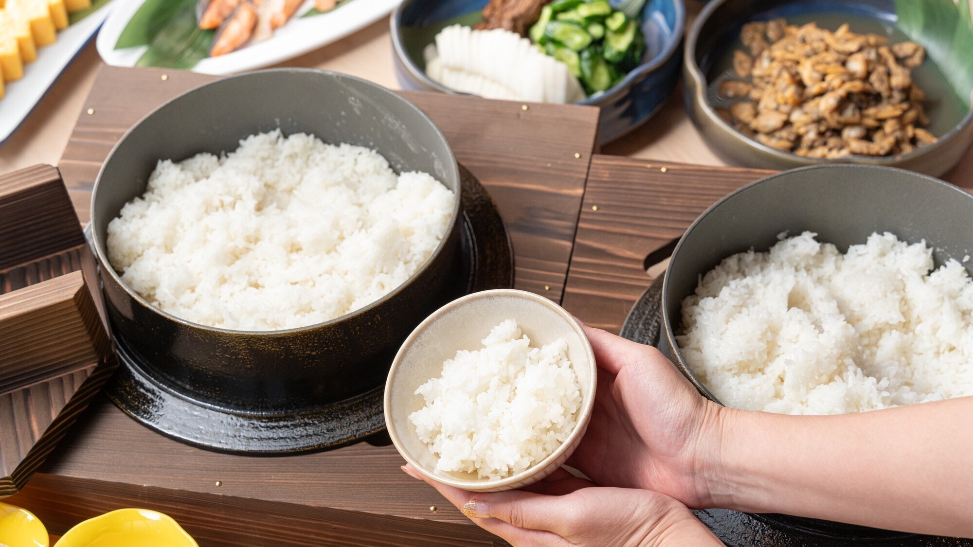 [Sarapan] Perbandingan rasa beras khas Akita "Akita Komachi" dan beras merek terkenal dari Tohoku