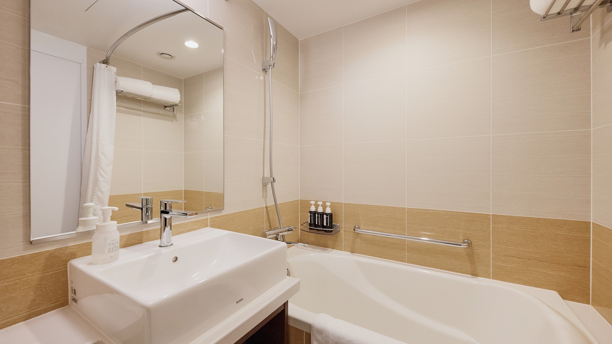 Bathroom (King Double)