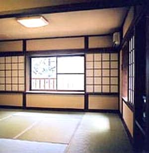 Example of guest room: Japanese-style room with the scent of the sea