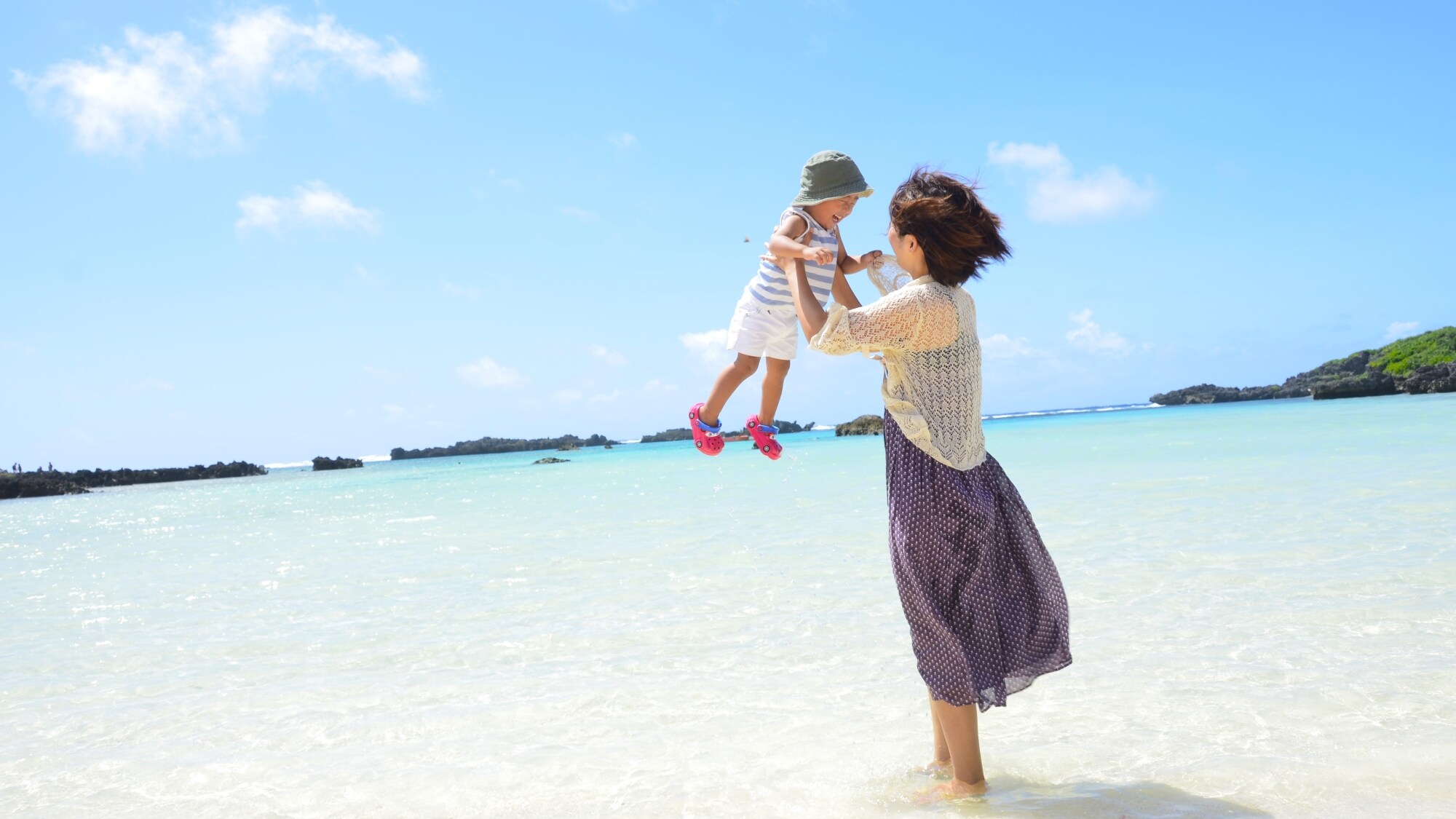 [Shigira Beach (within the resort)] Enjoy the ocean of Miyakojima with your children