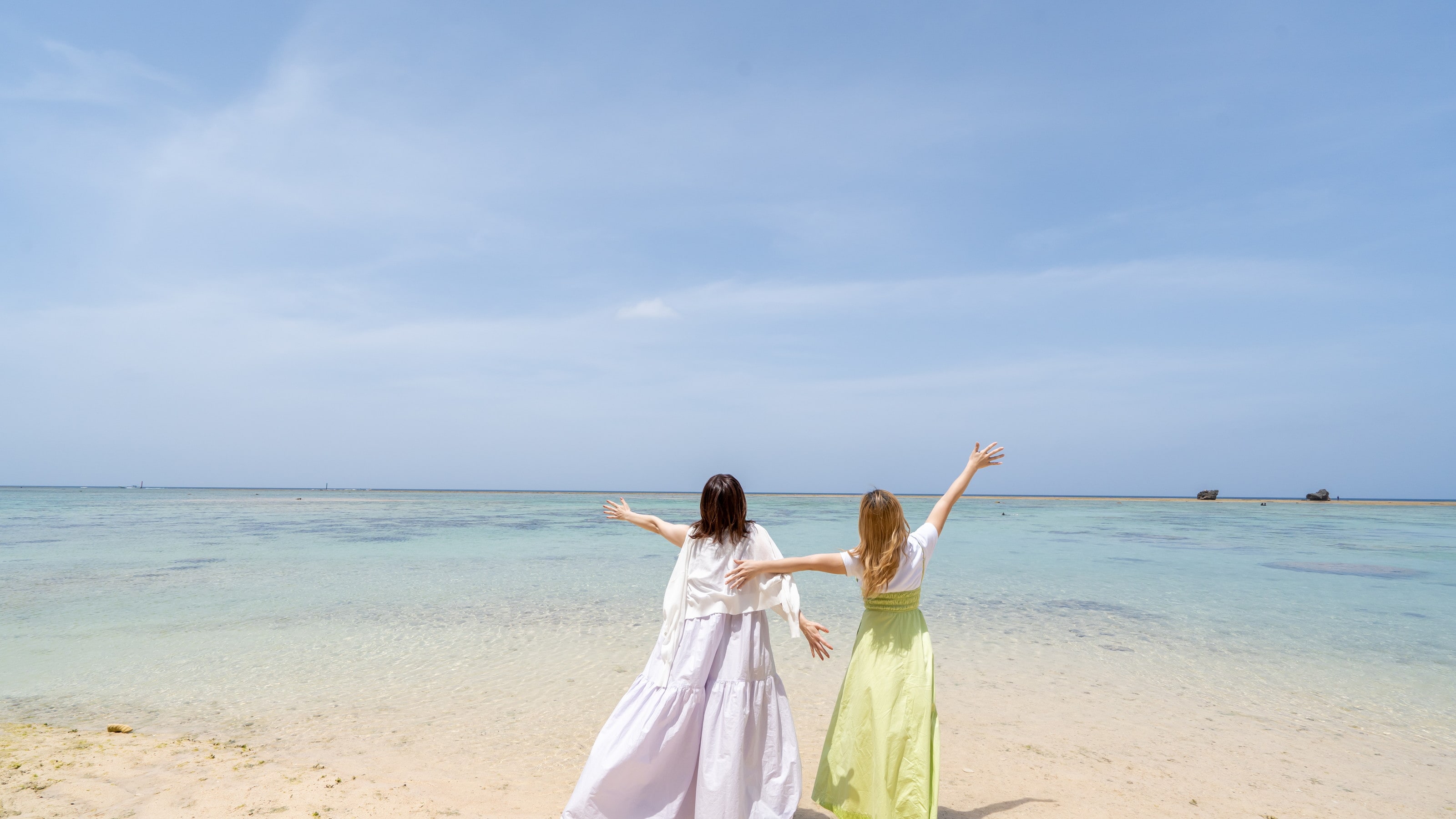 A hidden gem just a 3-minute walk away: Zane Beach