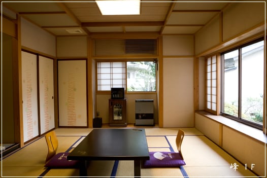 Main building Japanese-style room (10-12 tatami mats)