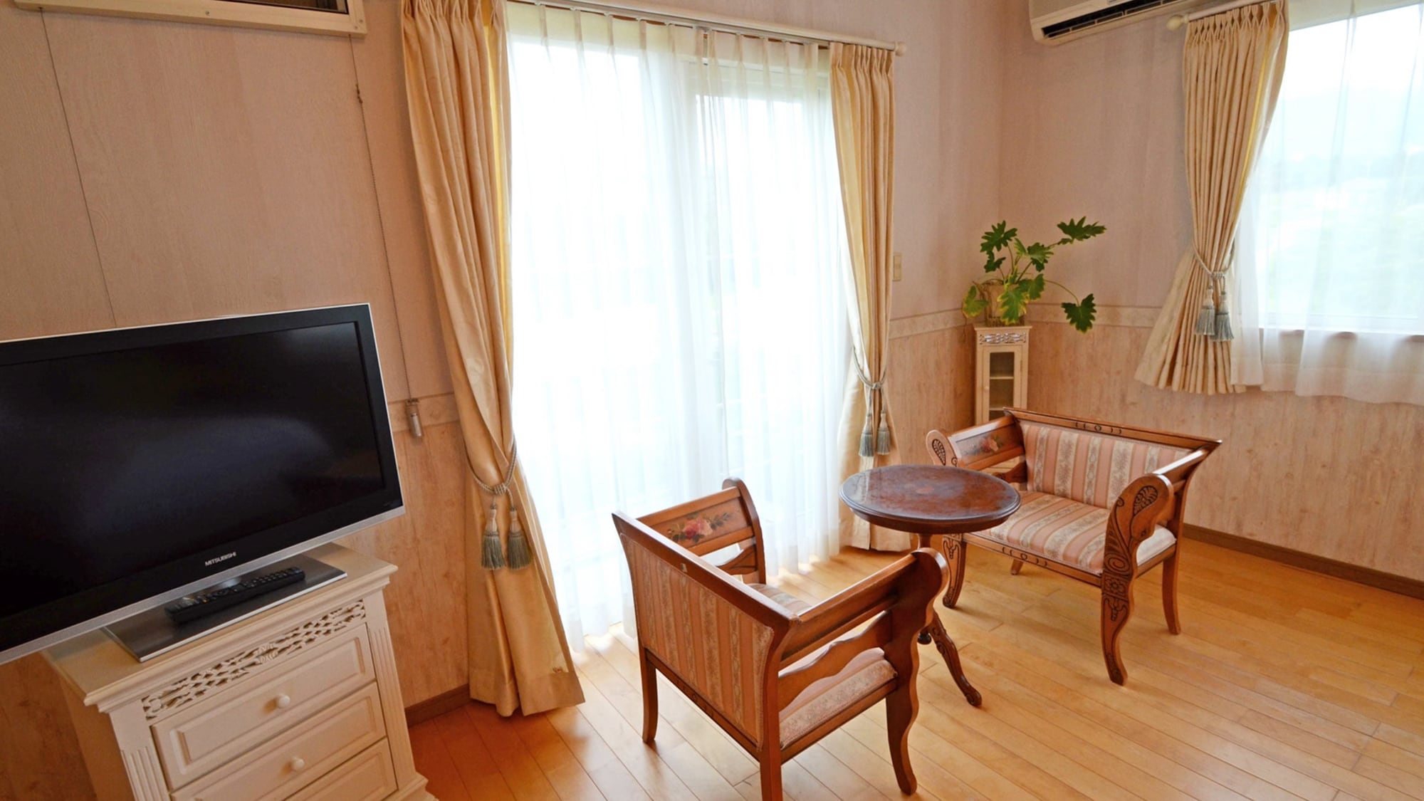 [Western-style room] Popular with those who prefer beds♪ A twin bedroom.