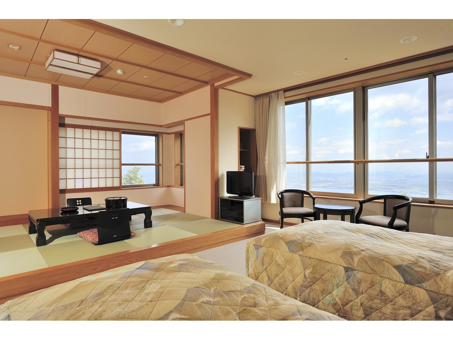 Special Japanese-Western room (corner room) with bathroom and toilet