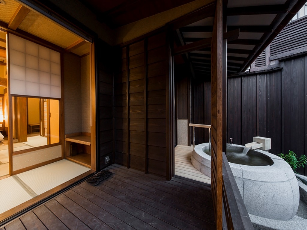 [Zuiun] Natural hot spring open-air bath