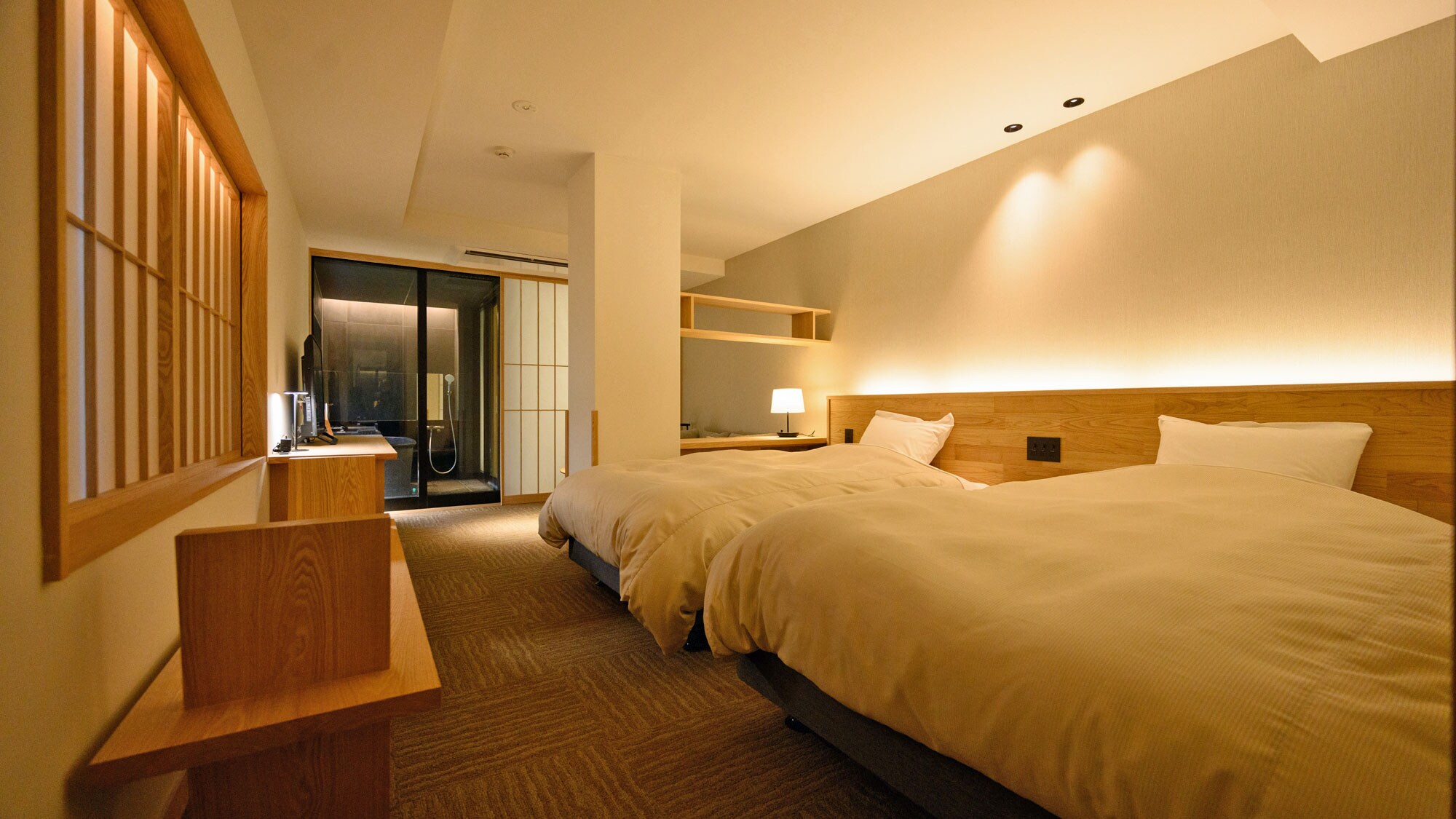 Guest room / [Shakunage] With semi-open-air bath <Forest view>
