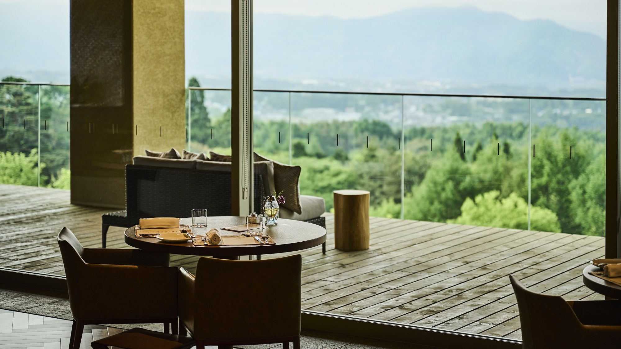 5th floor all-day dining La Lumiere Claire <Summer>