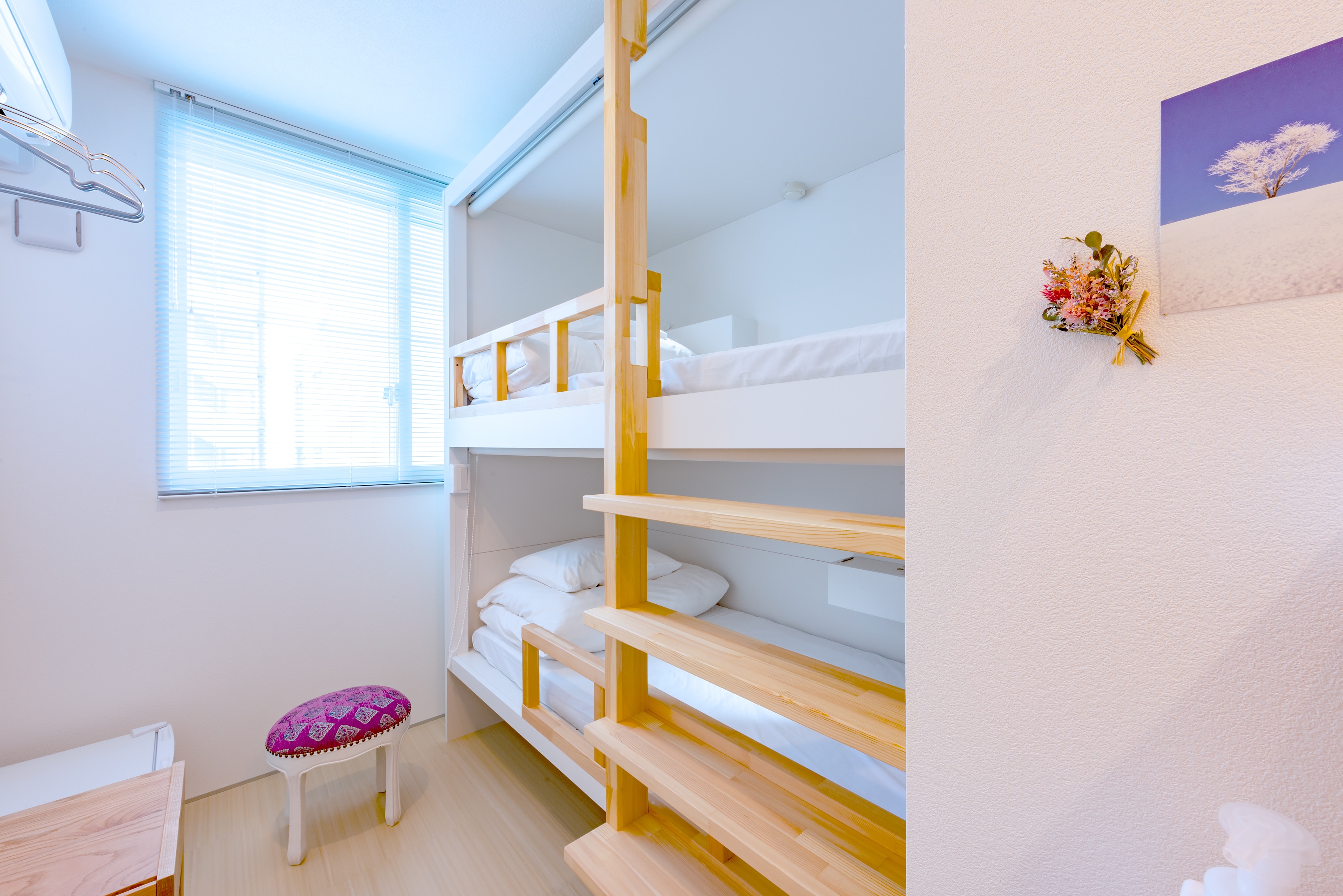 Bunk bed twin room