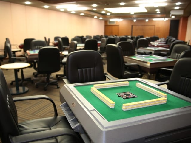 [Main building basement 2nd floor] Non-smoking mahjong room
