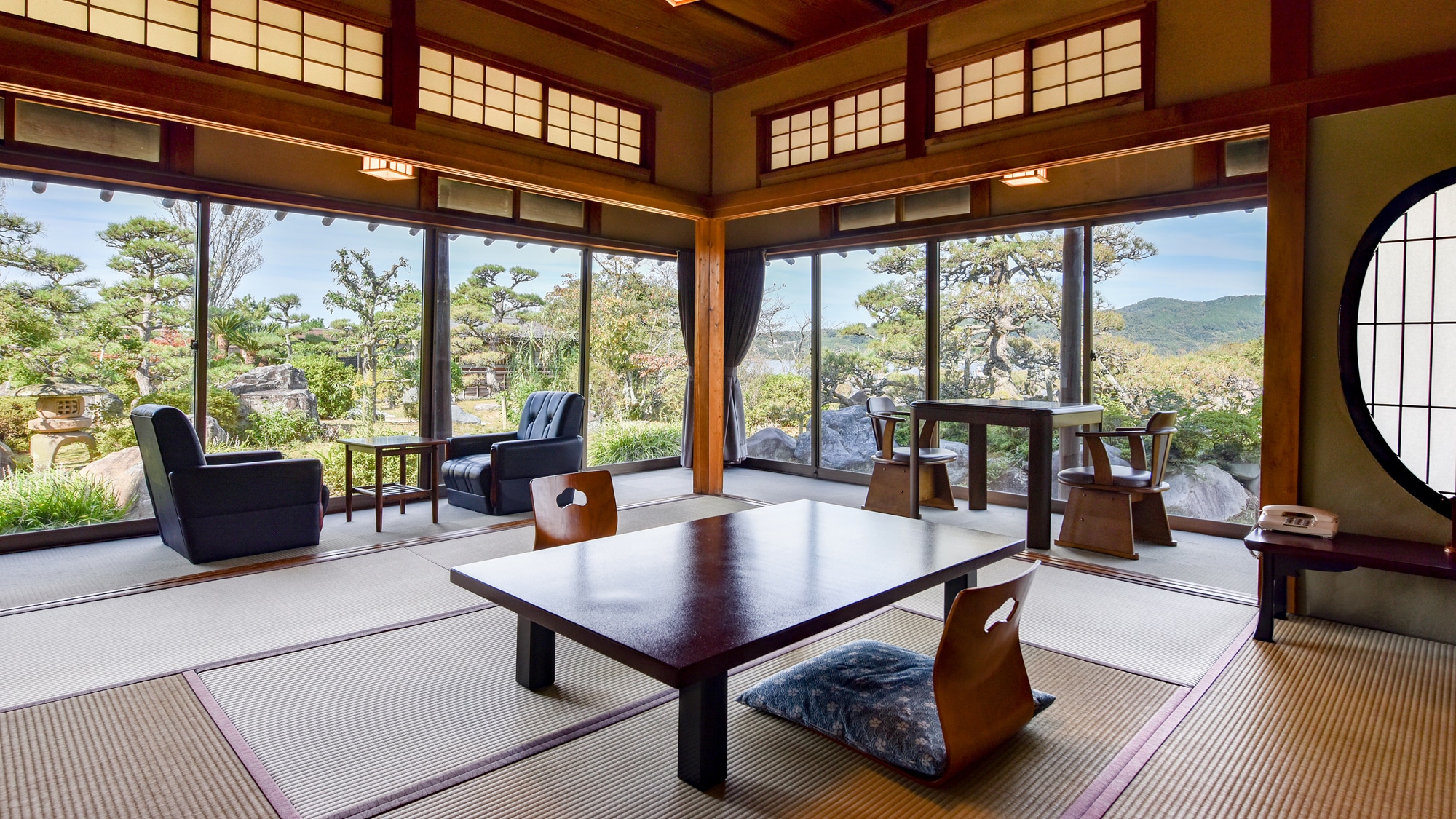 Kamar bergaya Jepang 8 tikar tatami disukai oleh ahli sastra (bagi mereka yang menyukai ruang retro dan kuno) Kamar bebas rokok