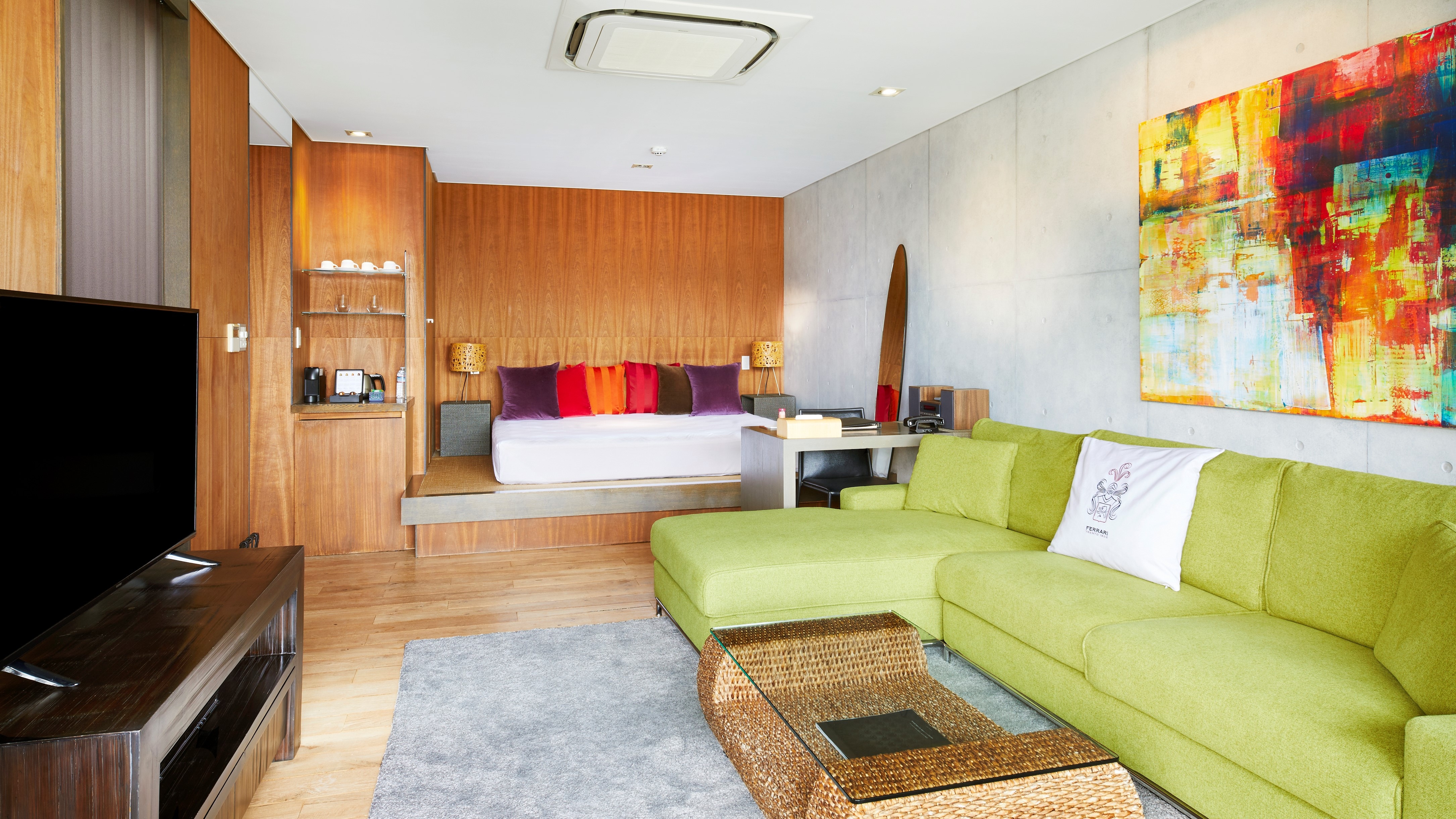 [Hanare] Suite with hot spring open-air bath 87 square meters, non-smoking