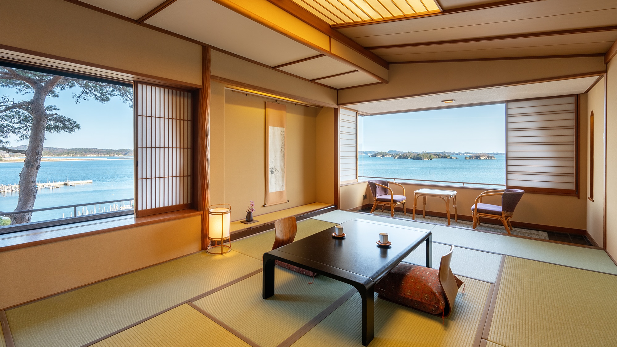 Corner Japanese-style room, 12 tatami mats