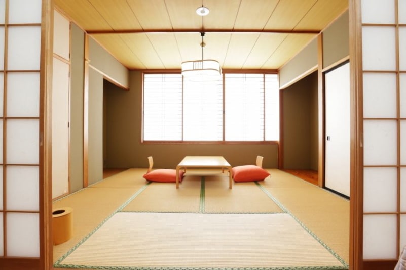 Japanese-style room