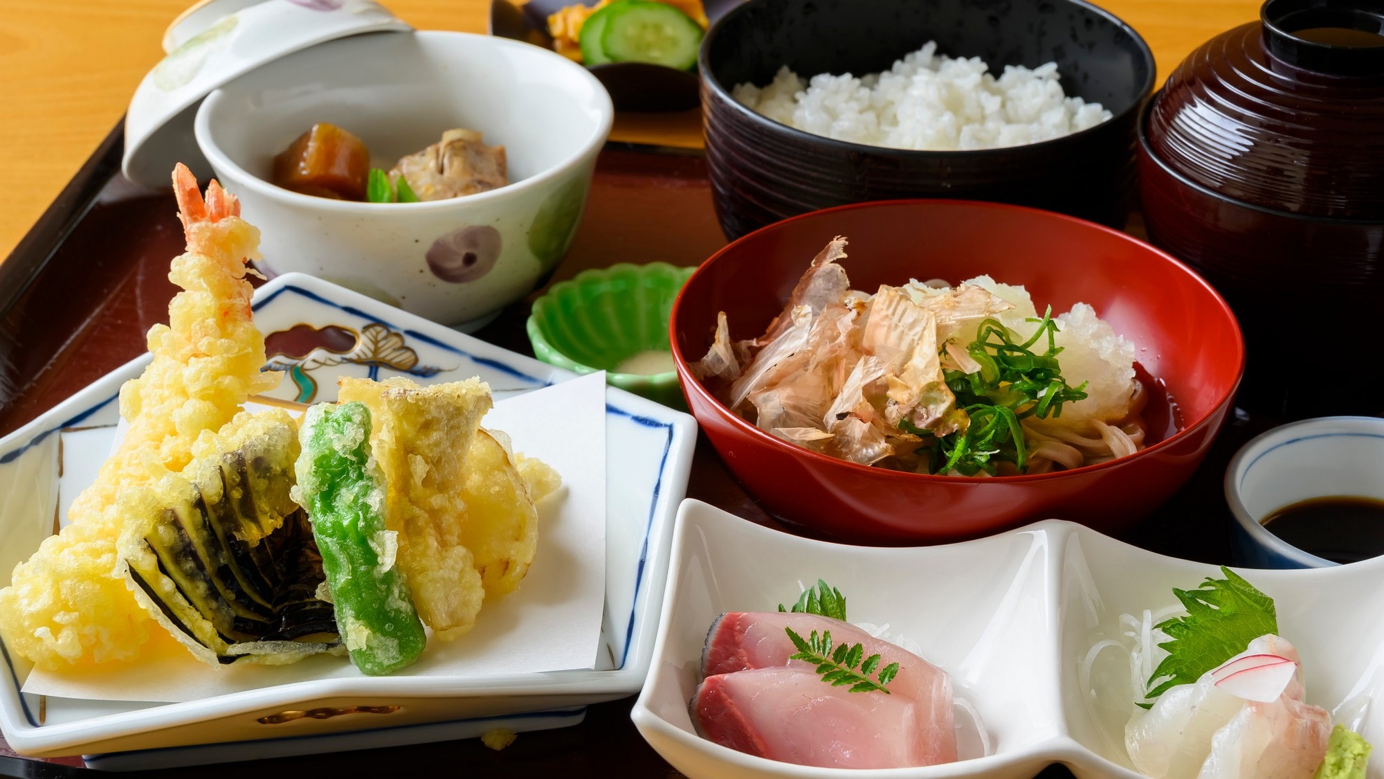 夏天的 Omakase。生魚片、天婦羅、蕎麥麵♪