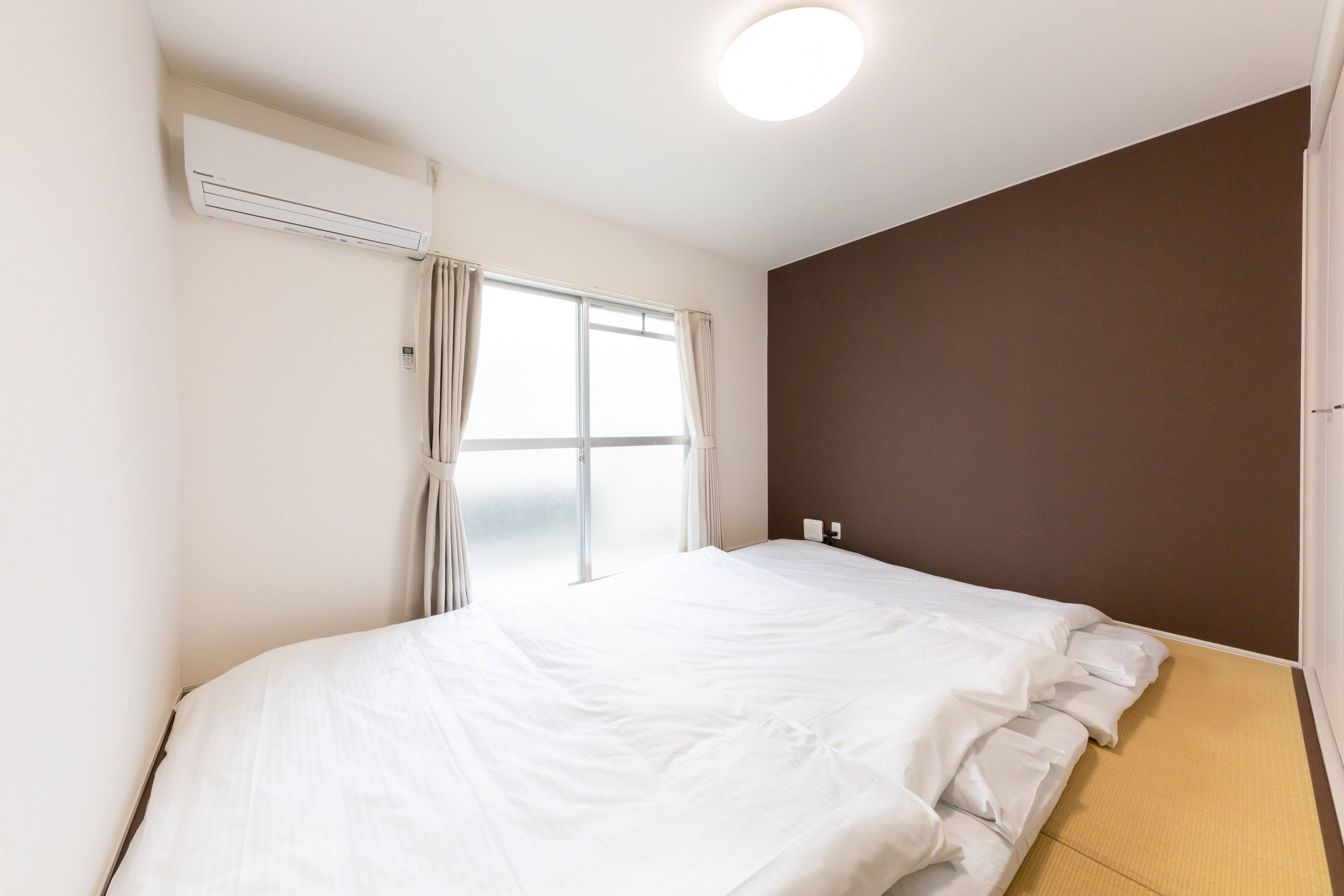 Japanese-style triple room