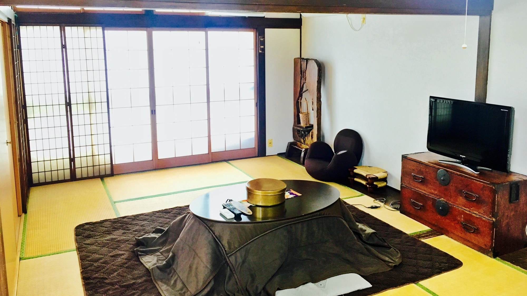 *[Kamar dipilih] Kamar bergaya rumah kota tradisional dengan nuansa nostalgia era Showa.