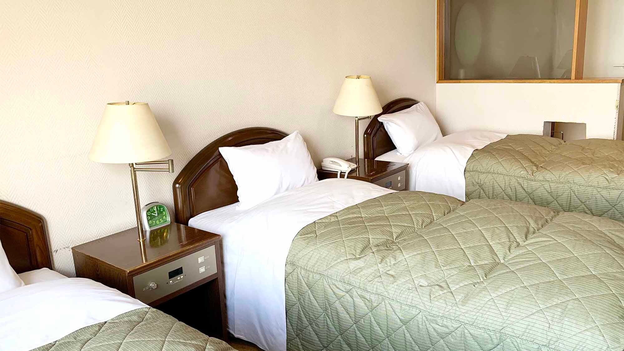 [Kamar triple] Kamar triple sederhana dan nyaman