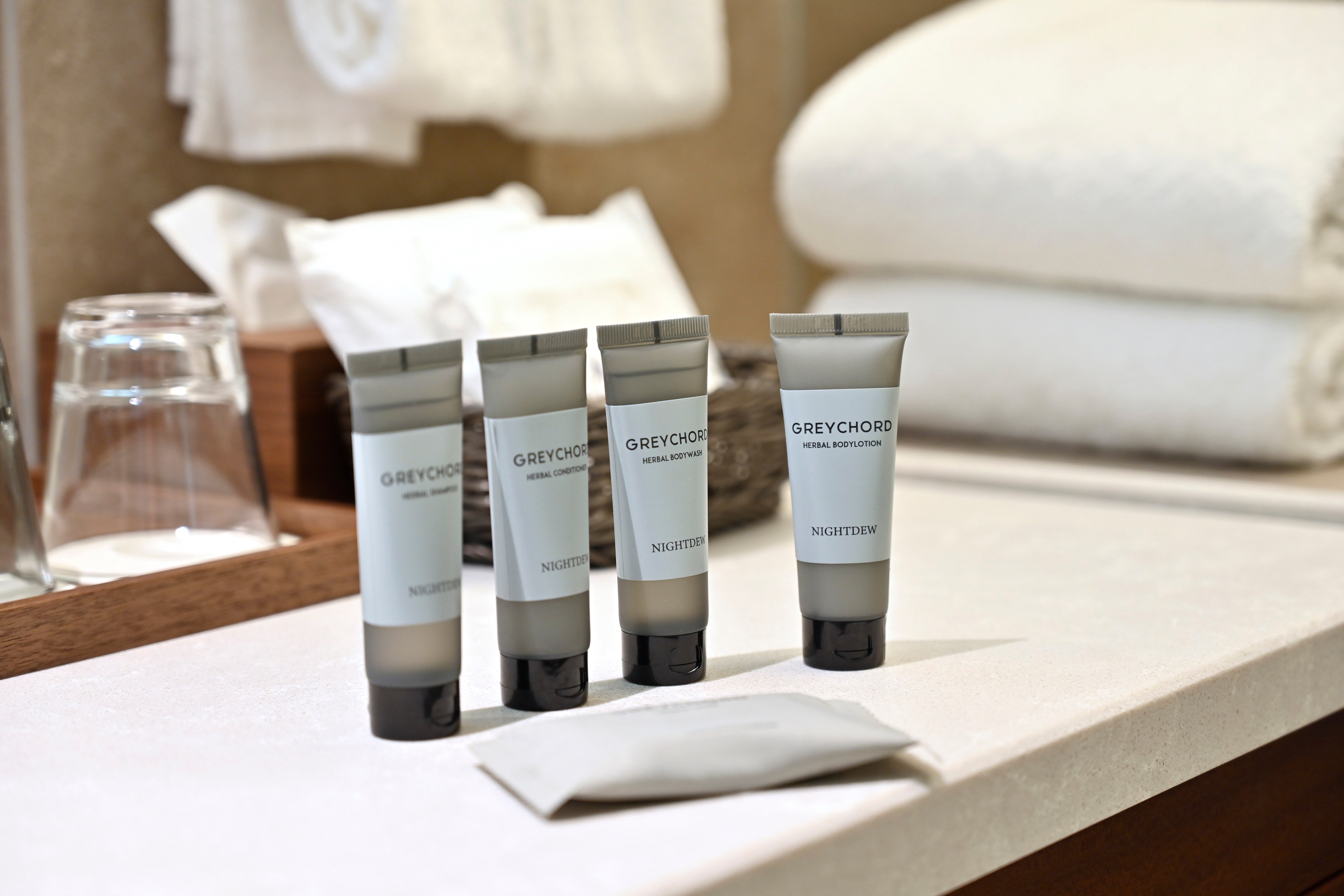 สิ่งอำนวยความสะดวกในห้องน้ำของ GREYCHORD มีให้บริการใน Grand Corner Twin