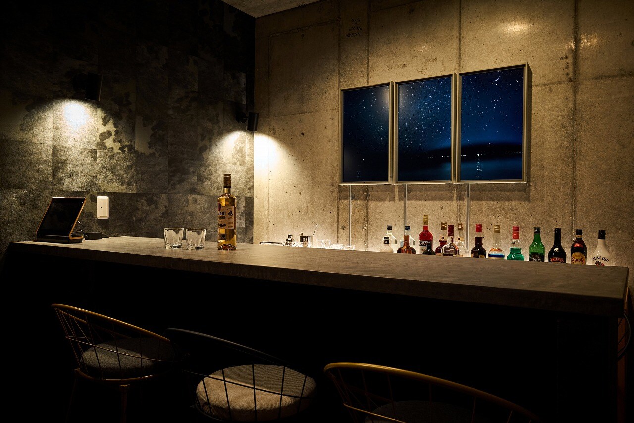 Miyama Terrace Annex Riverfront Bar Corner