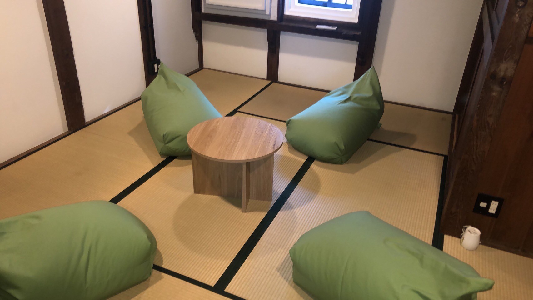 老房子，二楼房间