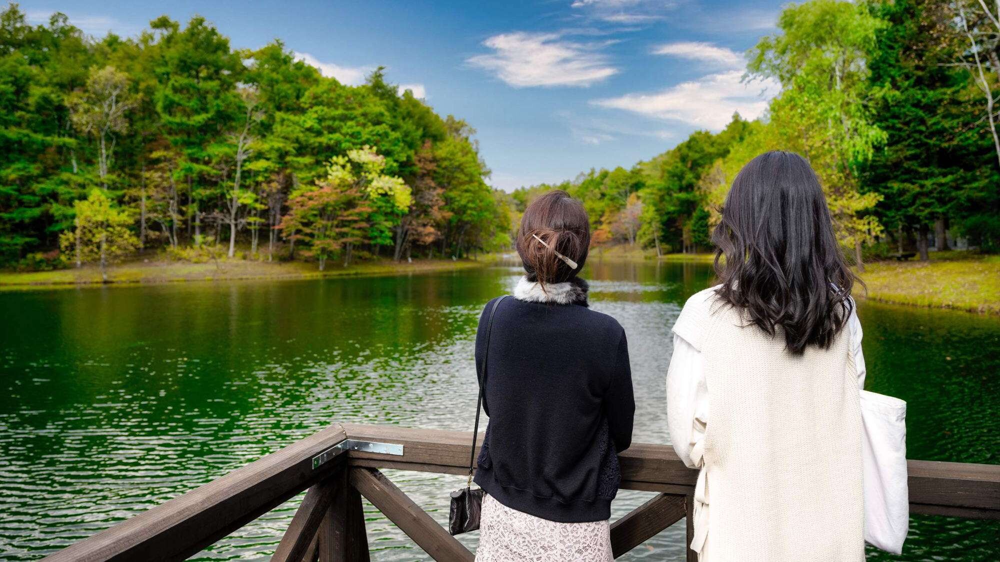 Soothing lake views.