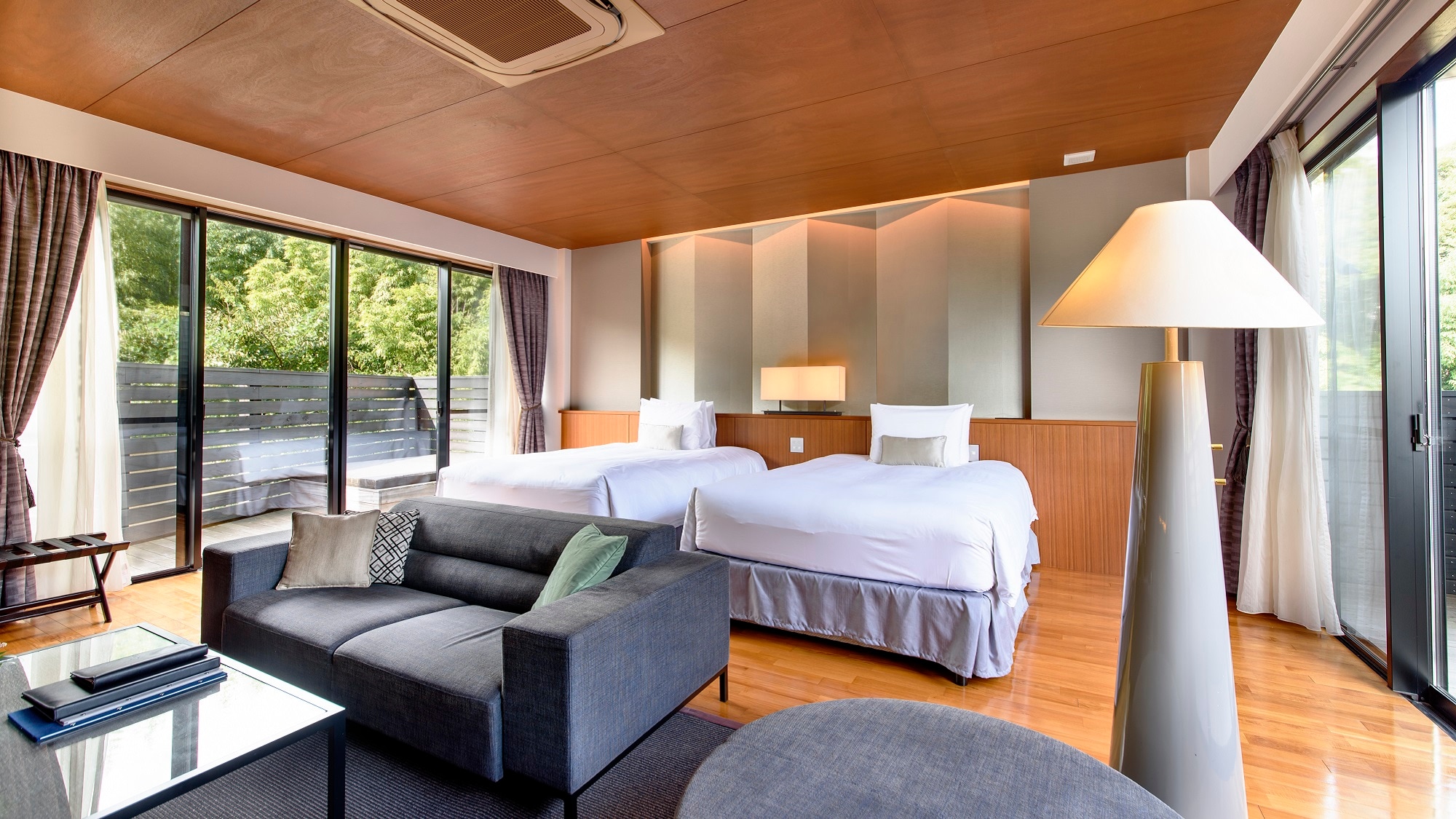 舒适双床套房（可容纳 3 人）（示例）