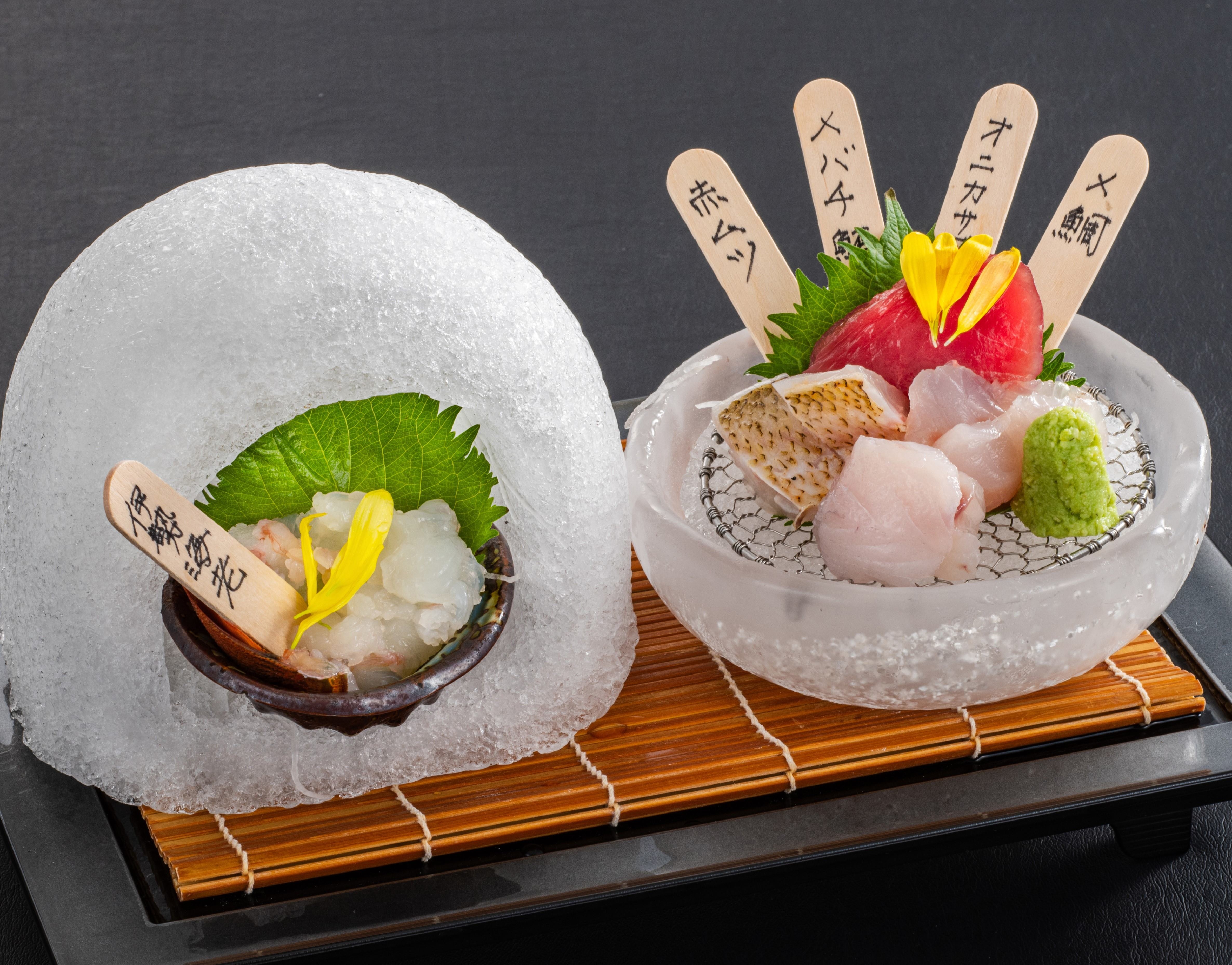 사치의 극한 회석 이세 새우와 지어의 모듬