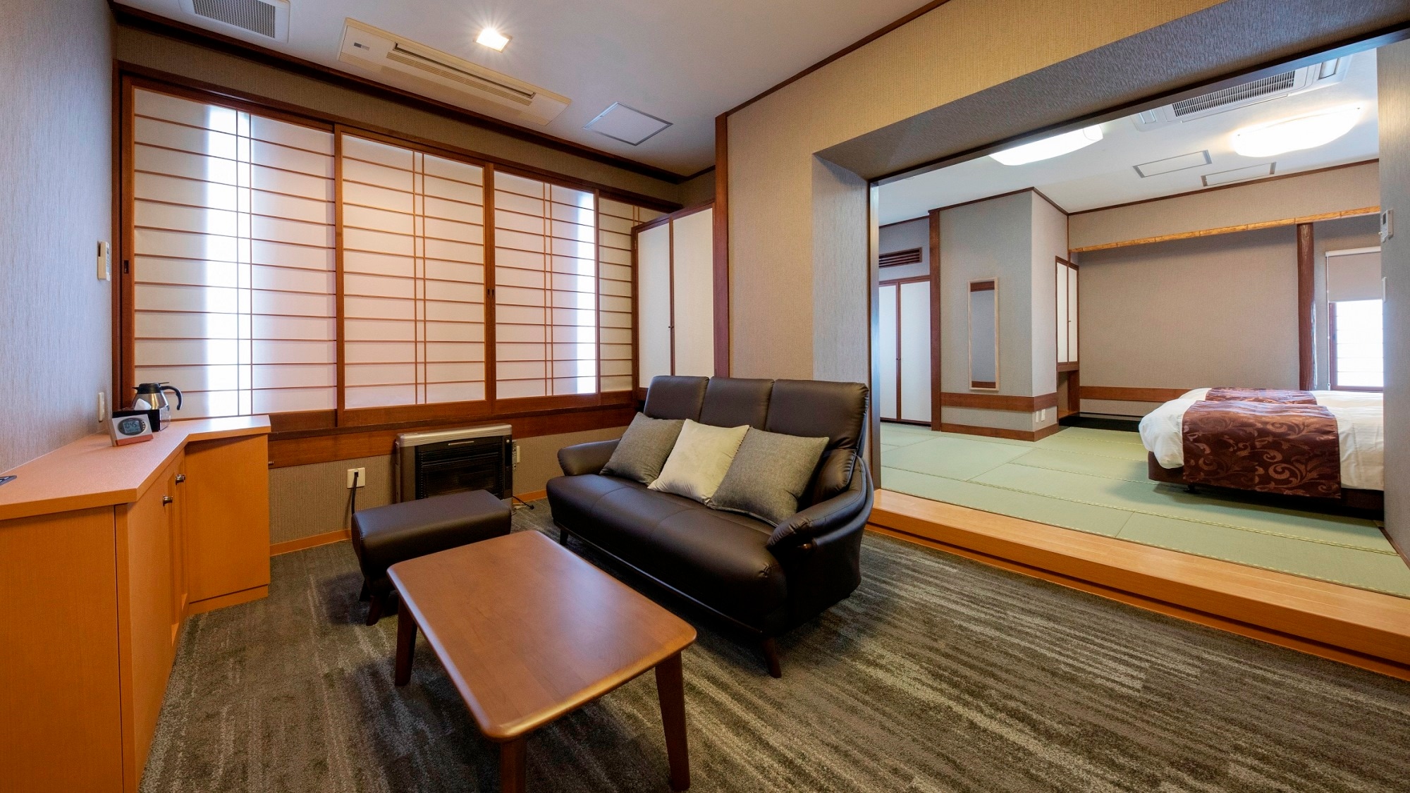 Renewal in July 2019 ♪ [West Building (non-smoking)] Japanese and Western rooms