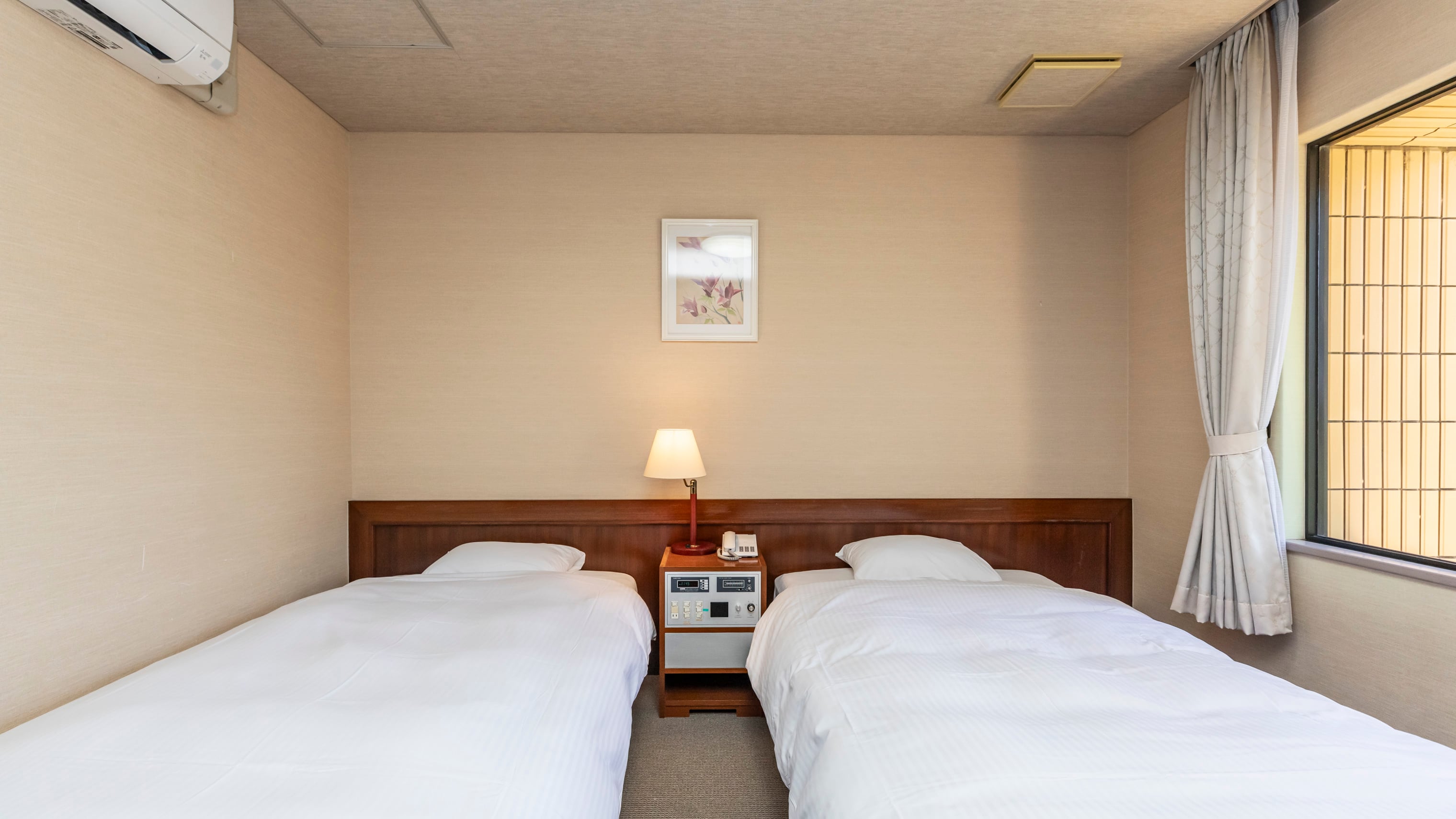 [Non-smoking] Premium Twin Room