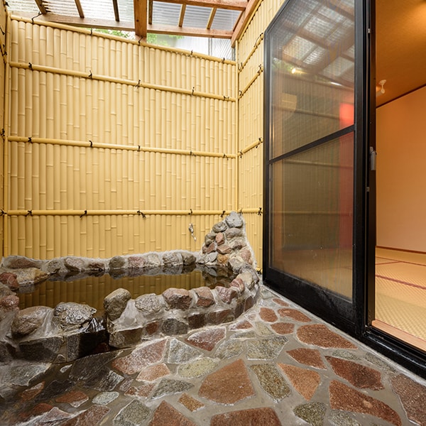 ・【Japanese-style room with semi-open-air bath/Sakura】