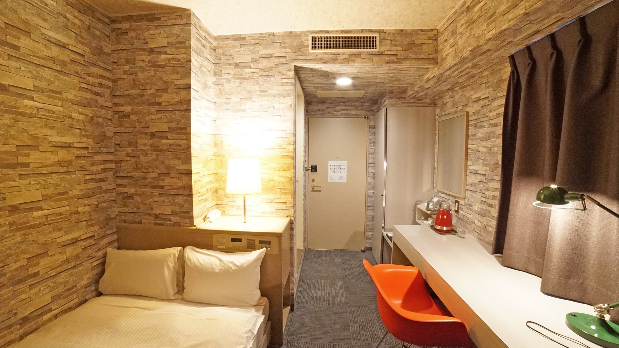 Guest Room 2
