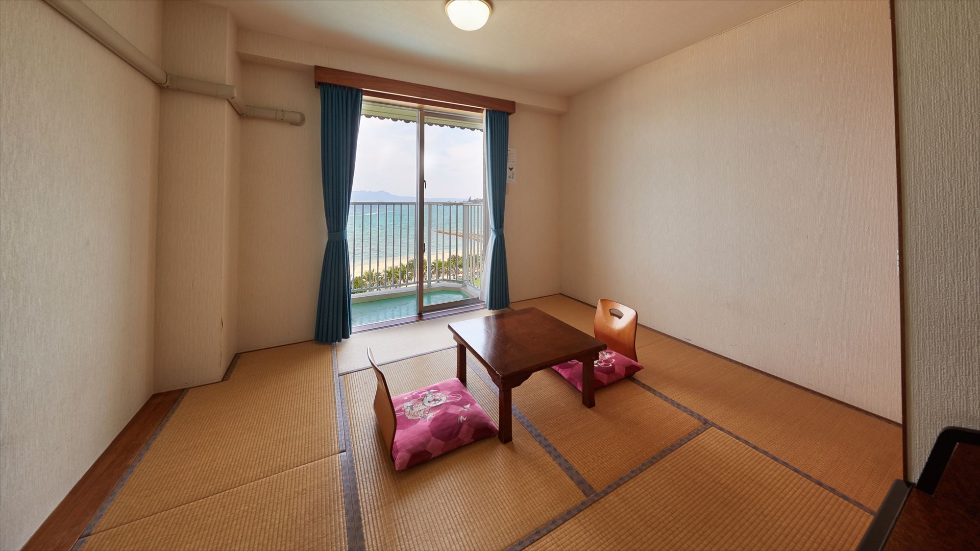An example of a Japanese and Western room