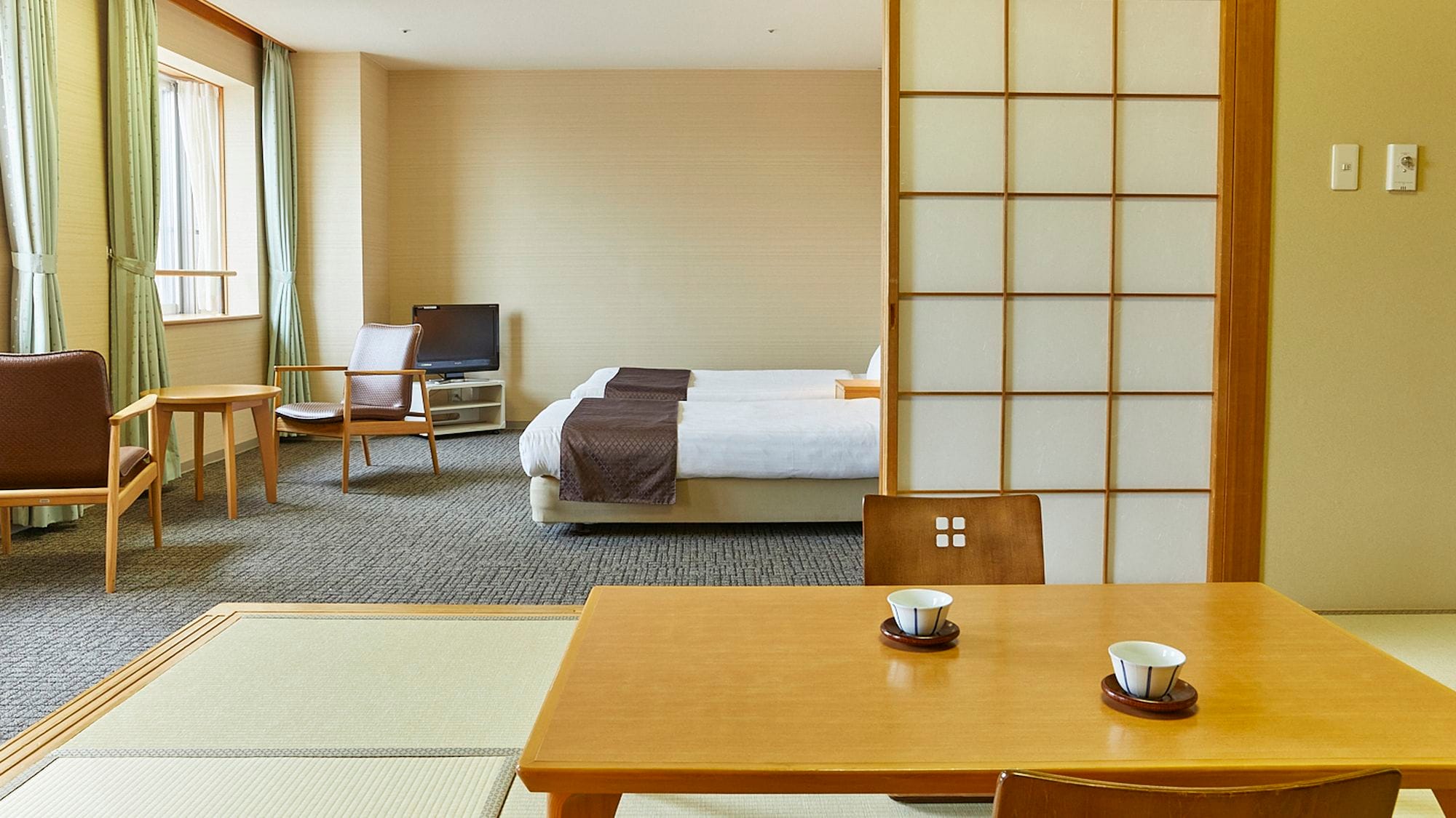 Japanese-Western style room (54 square meters) [Non-smoking]