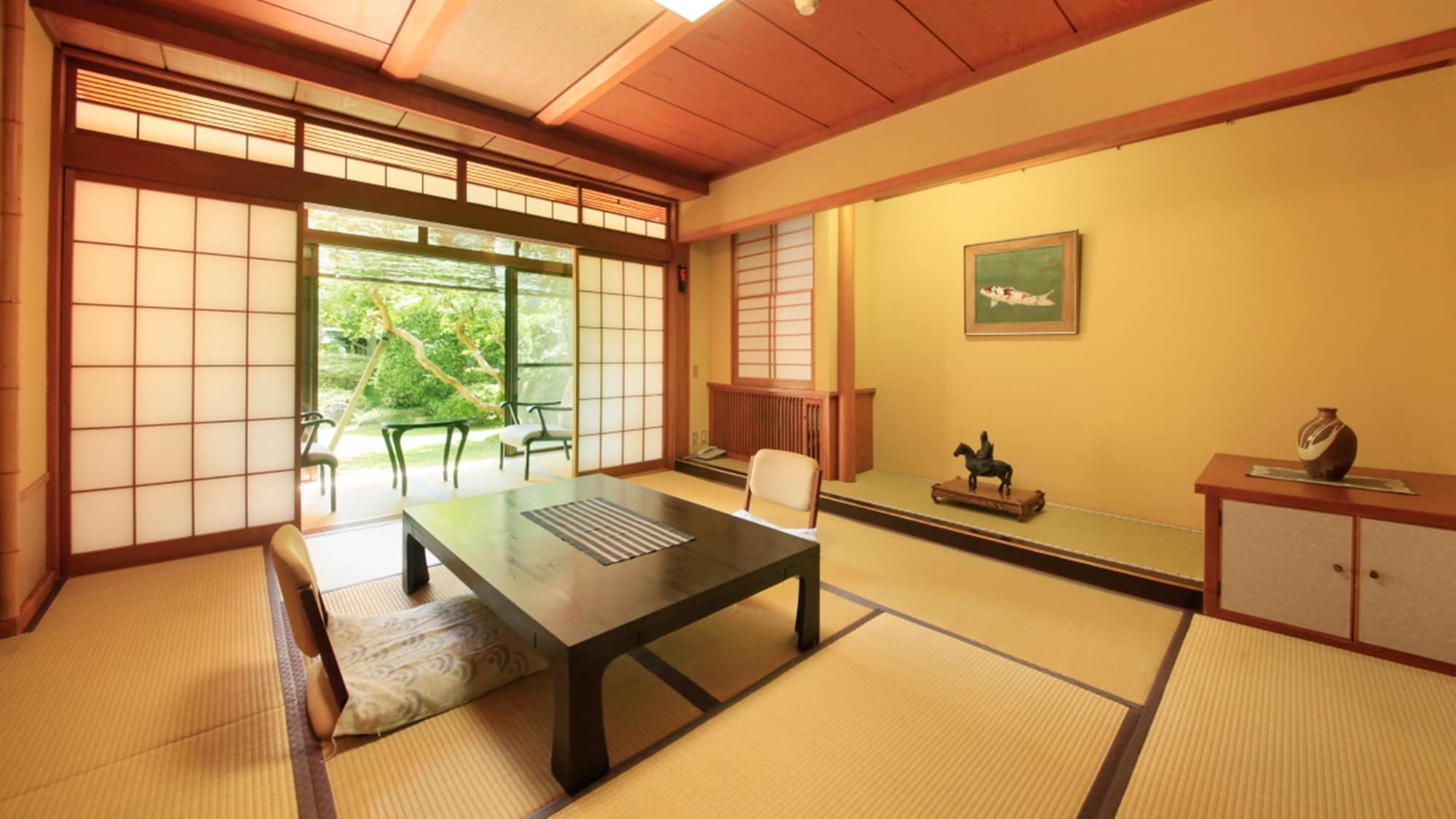 ■ [With hot spring bath] Japanese-style guest room * Example: There is a hot spring in the indoor bath, so you can feel free to spend your time.