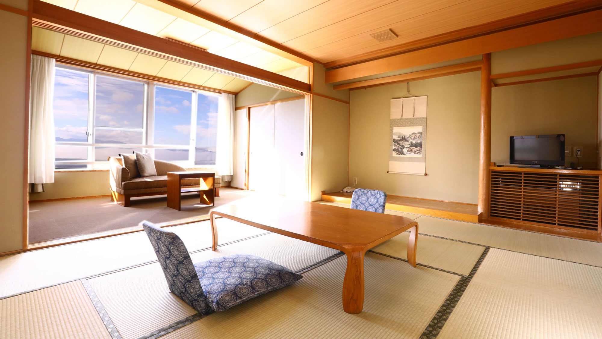 ■ [Sayap Barat] Kamar bergaya Jepang 10 tikar tatami + 6 tikar tatami Contoh
