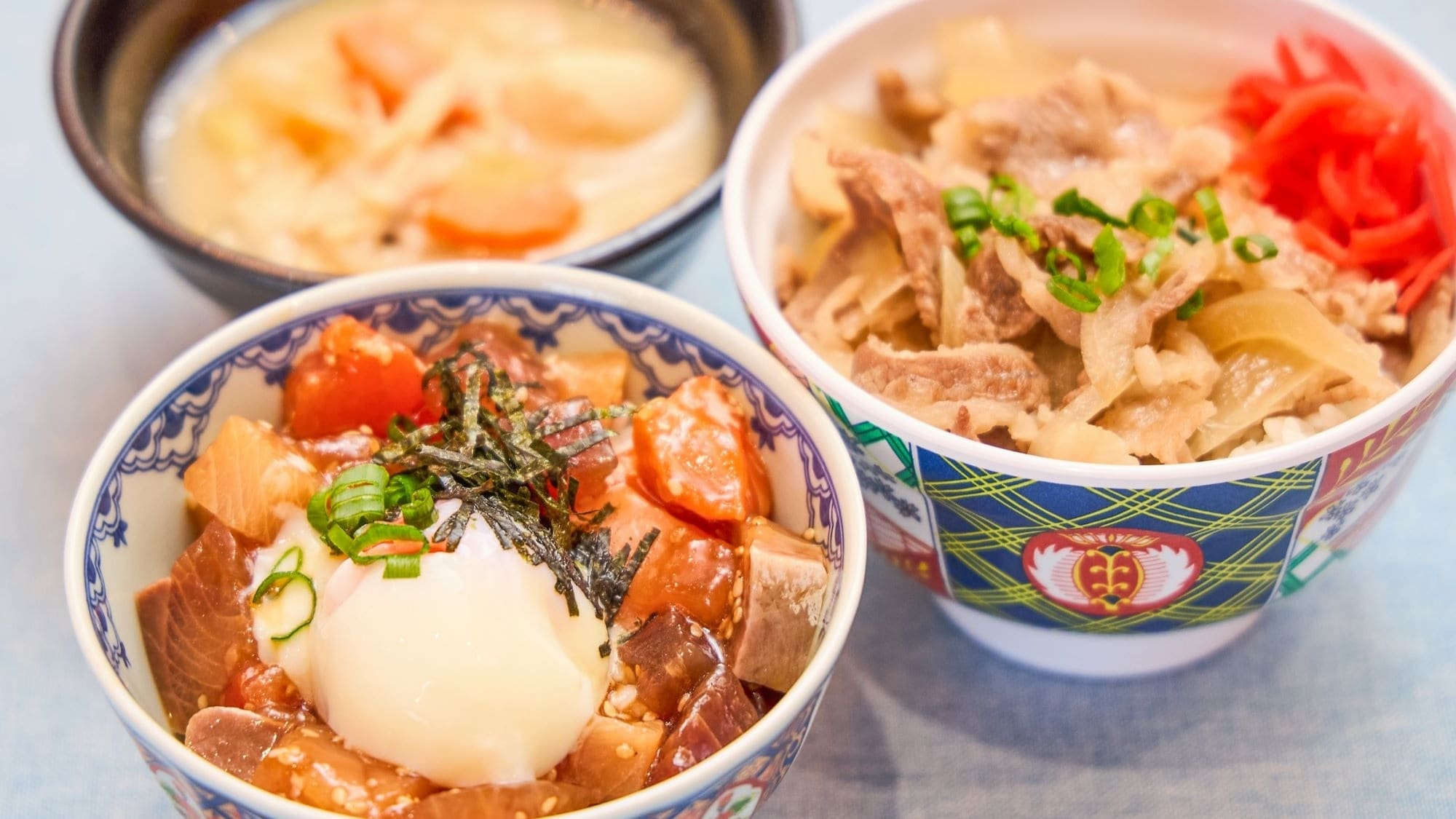 Breakfast: Beef bowl and seafood bowl