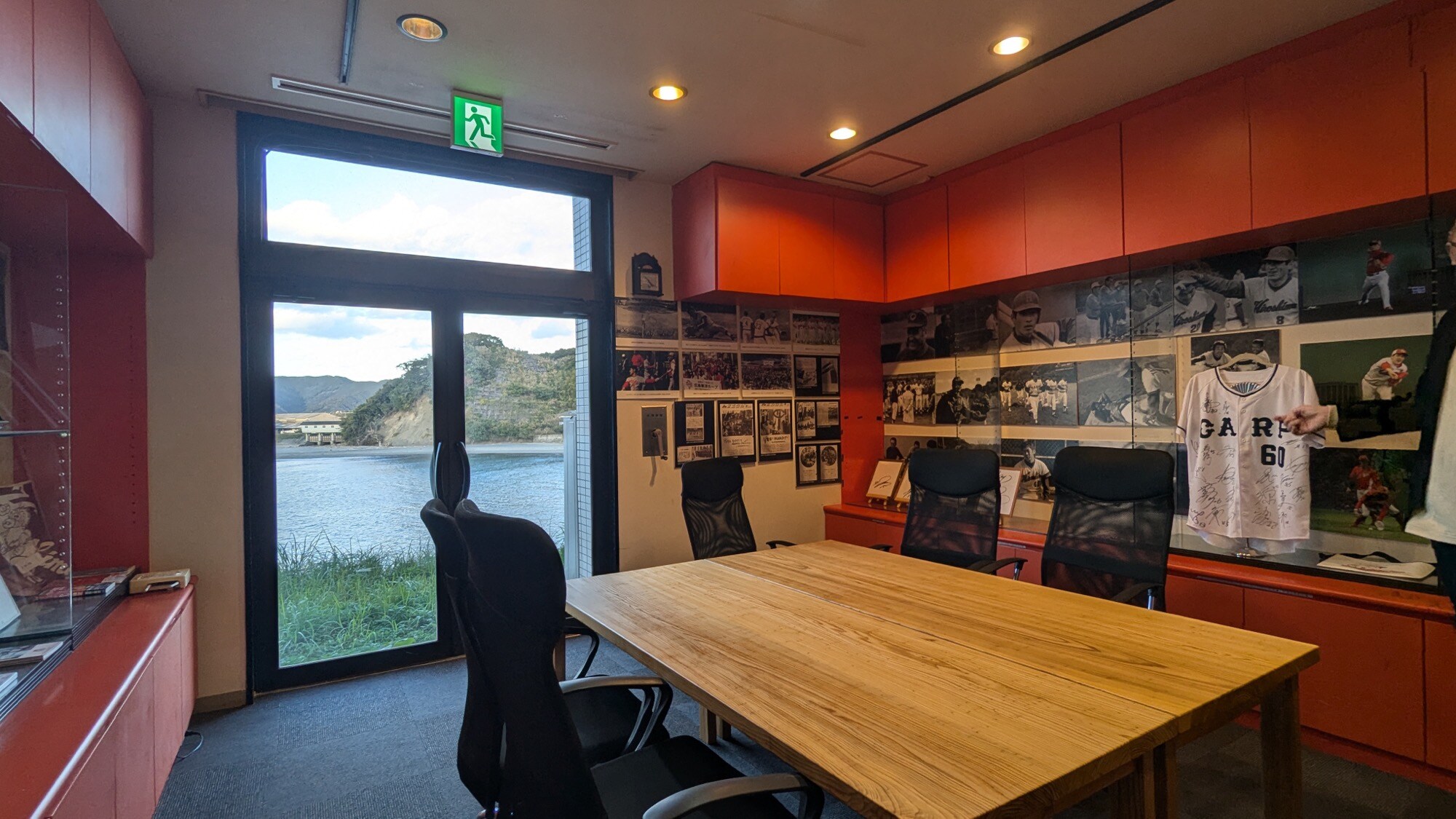 Carp Exhibition Room (free to visit)