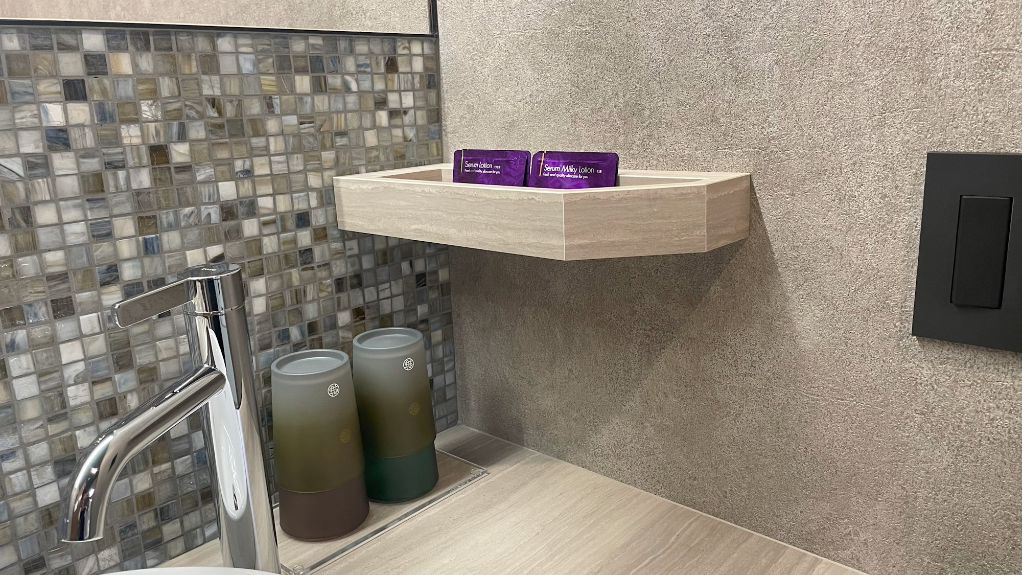 [East Wing] Japanese-Western modern washstand