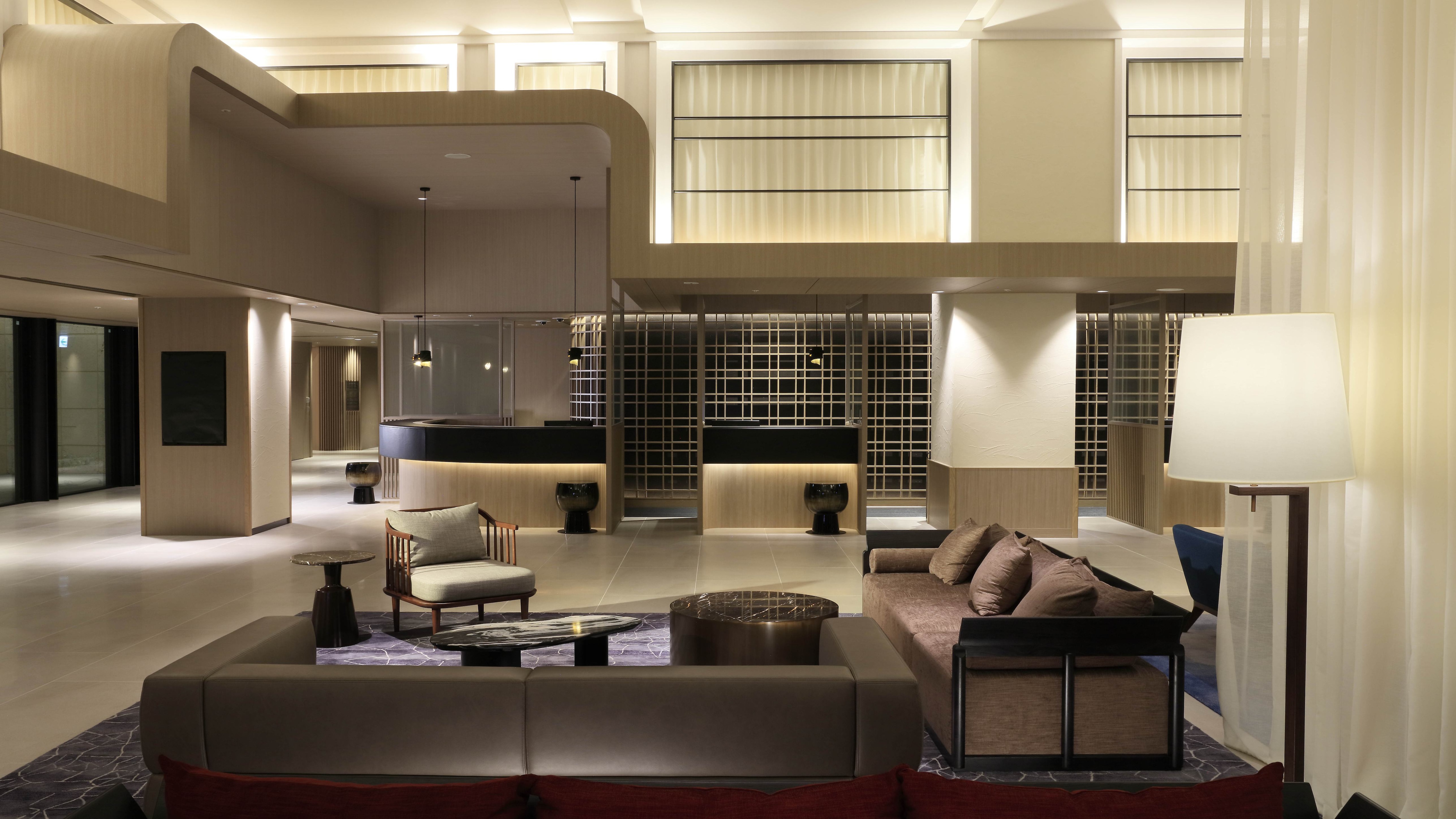 Lobby ⑥