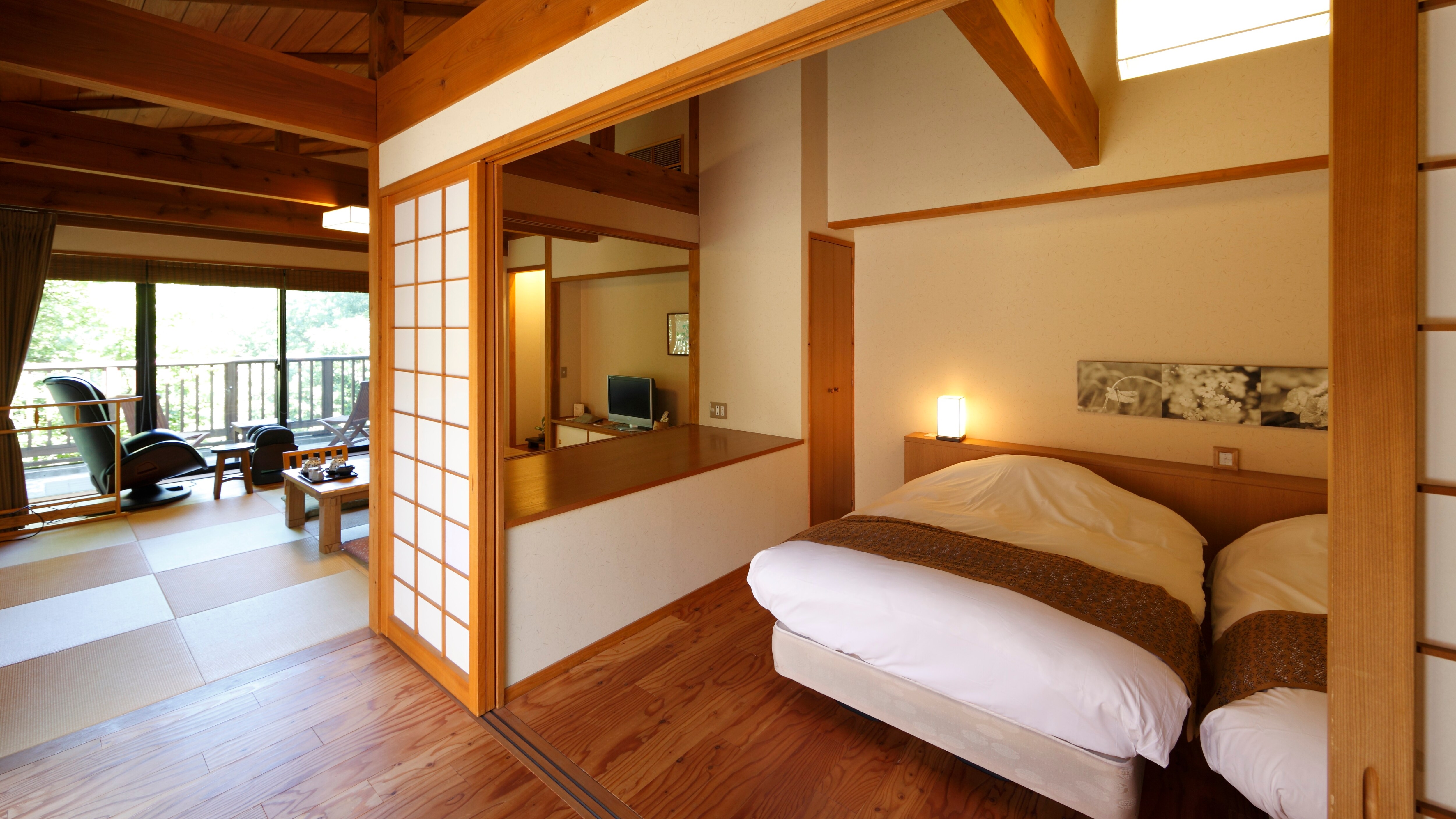 [Bettei Yamanoto] Tipe kamar ini terletak di atas bukit di dalam lokasi dan menampilkan interior Jepang modern.