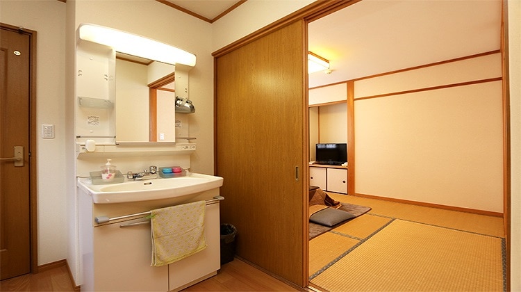 Room: Keyaki