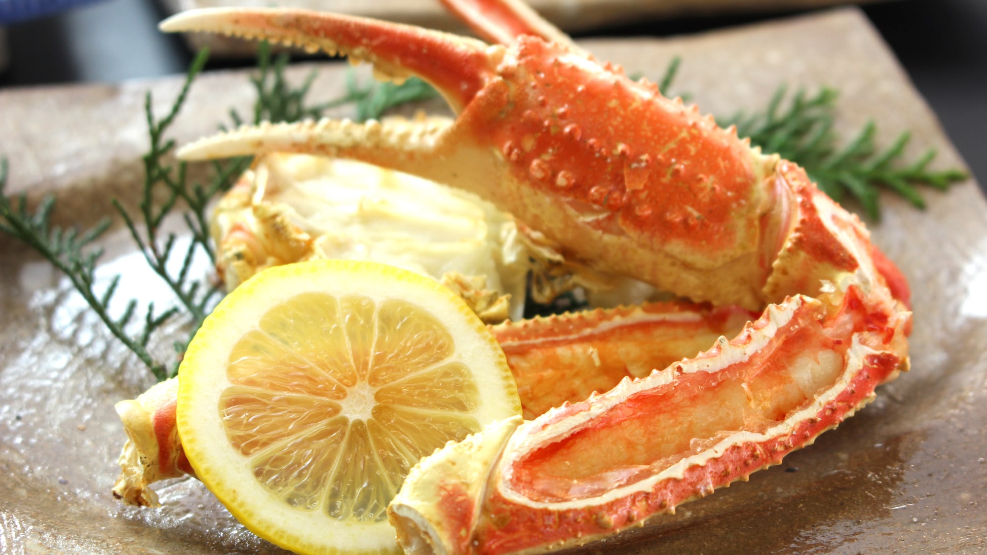 Savory, fluffy grilled crab!