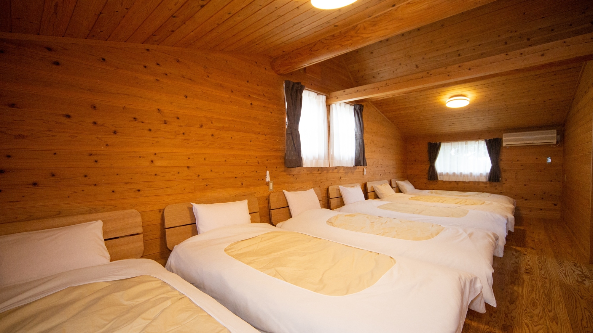 * [Log house] 6 beds are installed. It may be difficult to sleep because of the conversation.