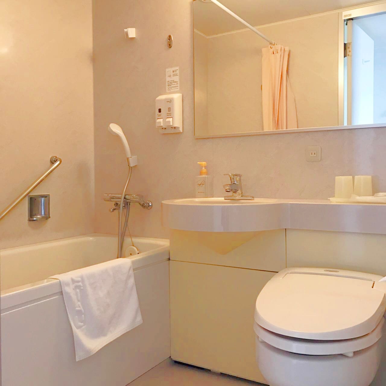 Unit bath
